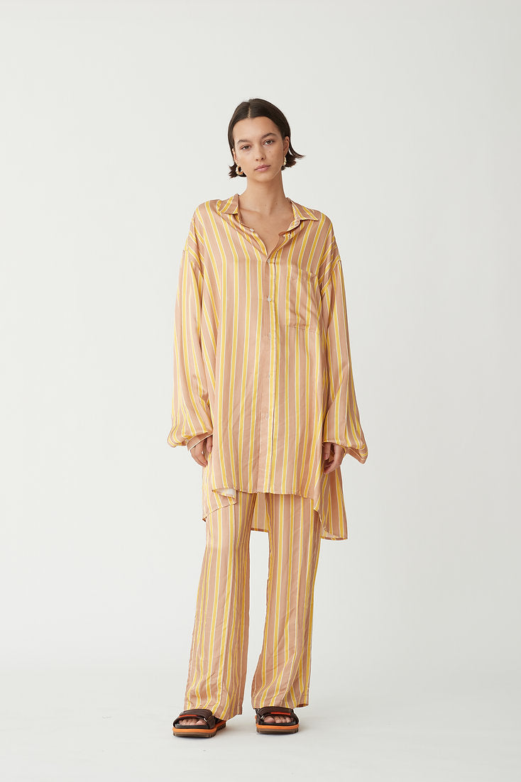 Dillon Shirt in Yellow/Nude | Stylish Casual Blouse for Women | Perfect for Office, Date Night & Everyday Wear