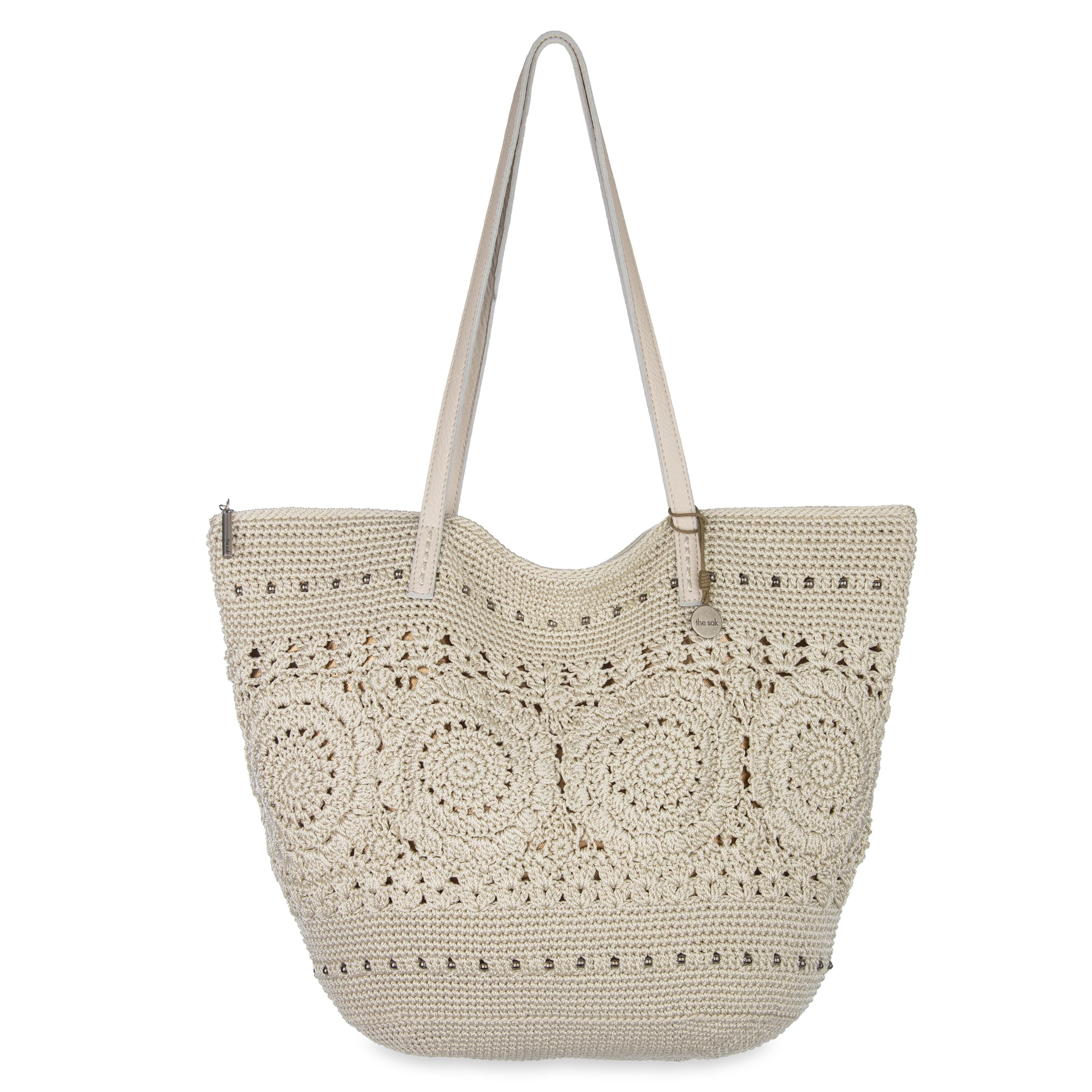 Hand Crochet - Natural Medallion