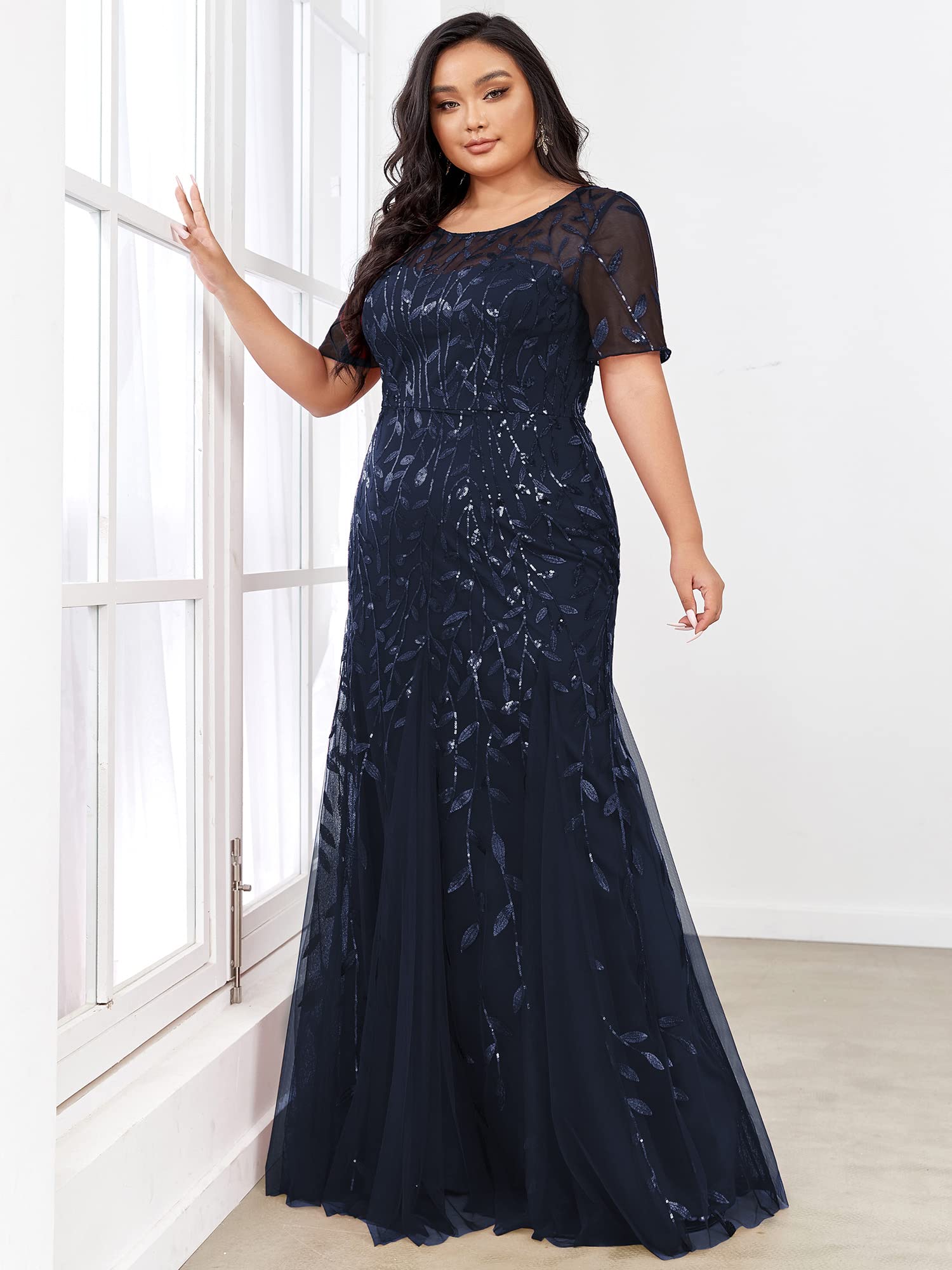 Ever-Pretty Women's Plus Size Formal Dress with Embroidery & Sequin Details - Short Sleeve Bodycon Maxi Dress 07707-PZUSA | Perfect for Weddings, Prom, Cocktail Parties & Special Occasions