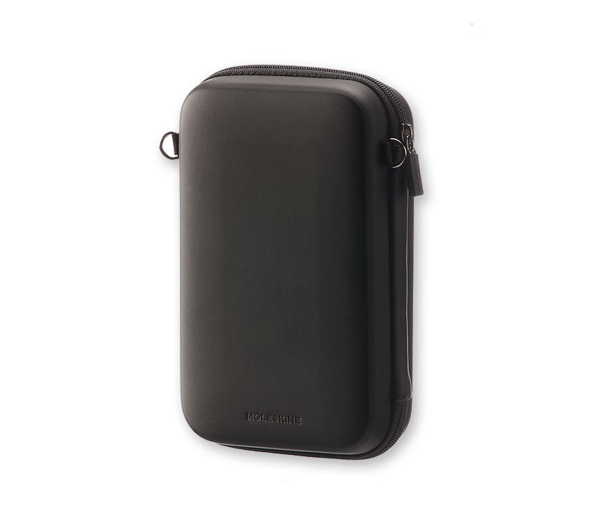 Moleskine Leather Travel Pouch - Premium Organizer for Passport, Credit Cards & Cash - Perfect for Business Trips, Vacations & Daily Commute