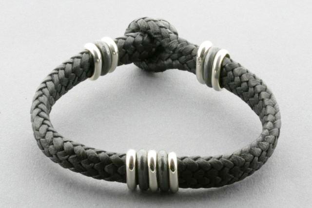 Stylish Black Leather Bracelet with Silver Discs - Trendy Boho Jewelry for Women - Perfect for Casual Wear & Festivals