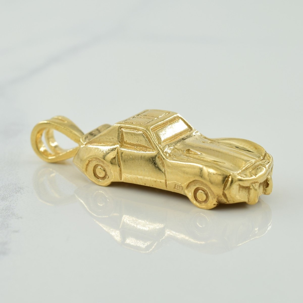 10K Yellow Gold Car Charm Pendant Necklace for Men & Women - Perfect for Car Enthusiasts & Gift Giving