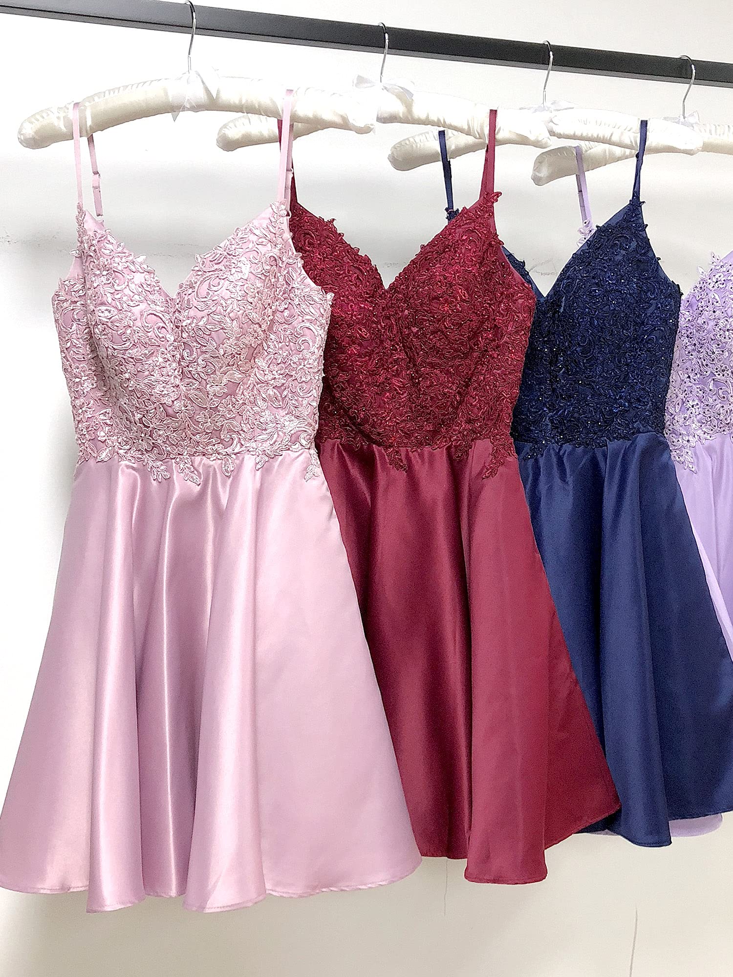 2025 Prom Dresses for Juniors | Short A-Line Homecoming Dresses with Pockets | V-Neck Party Gowns for Graduation & Formal Events | Perfect for Dances, Parties & Special Occasions