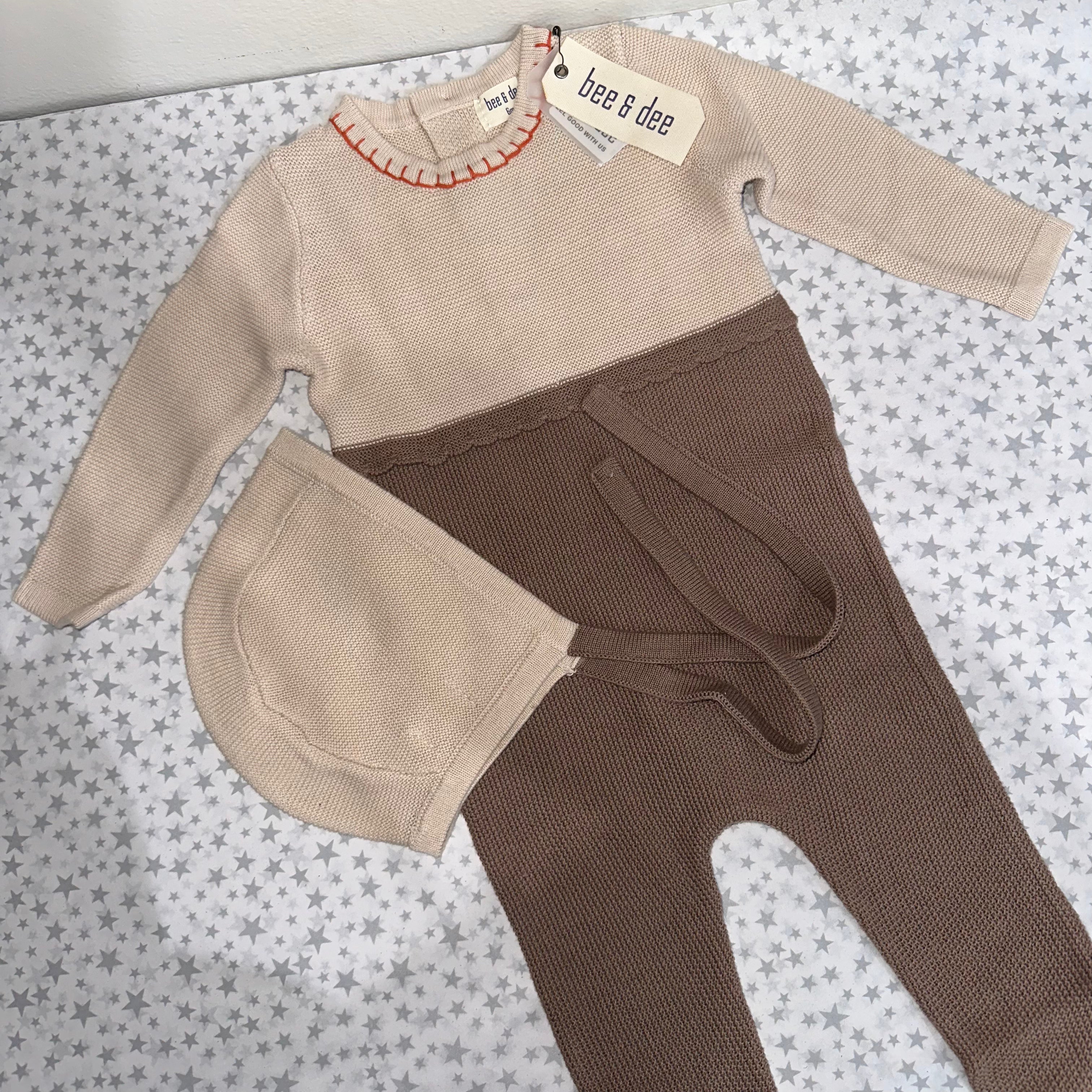 Bee & Dee Coffee Colorblock Knit Hat and Bonnet Set - Stretchy Baby Headband & Beanie for Newborn Photography, Winter Outfits, and Nursery Essentials