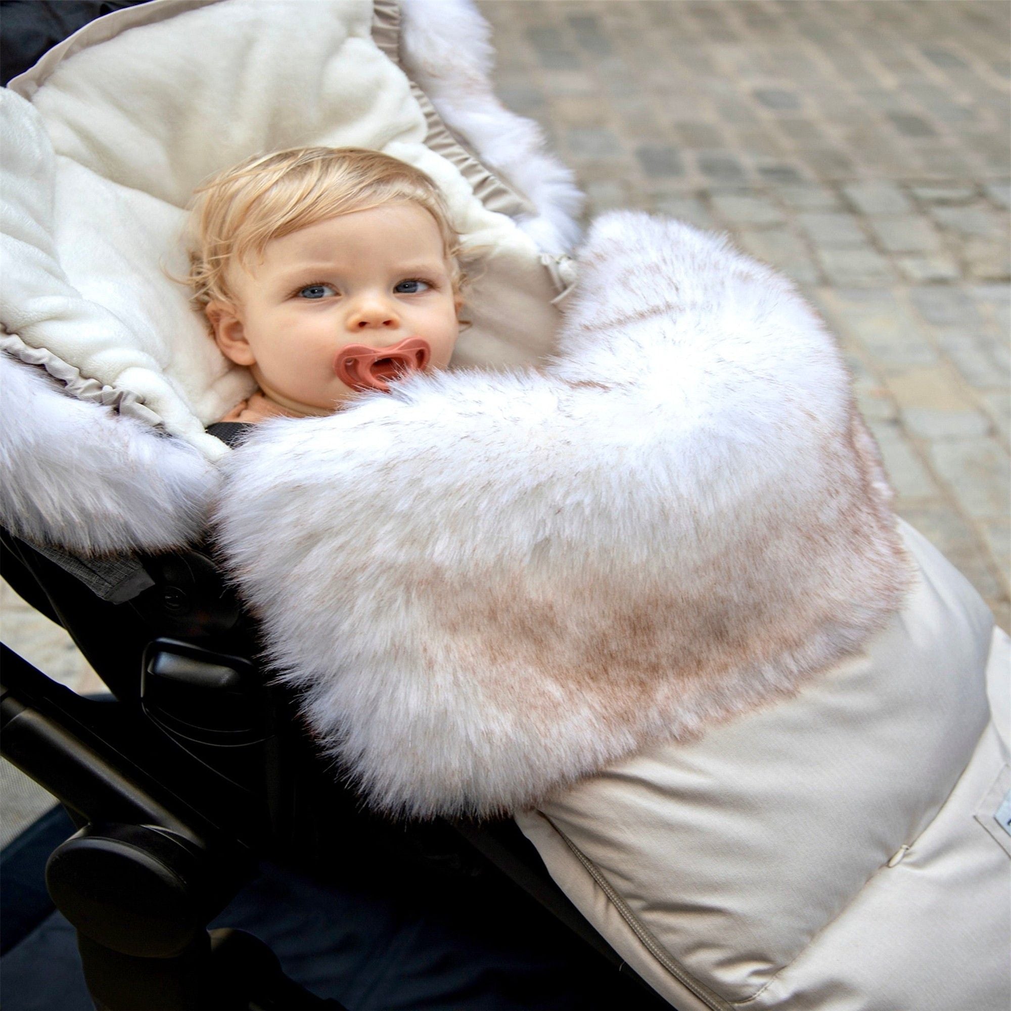 7AM Enfant PlushPOD Tundra - Premium Baby Car Seat Cover & Stroller Blanket for Winter Warmth - Soft Plush Travel Accessory for Infants & Toddlers (Perfect for Cold Weather, Car Rides & Stroller Walks)