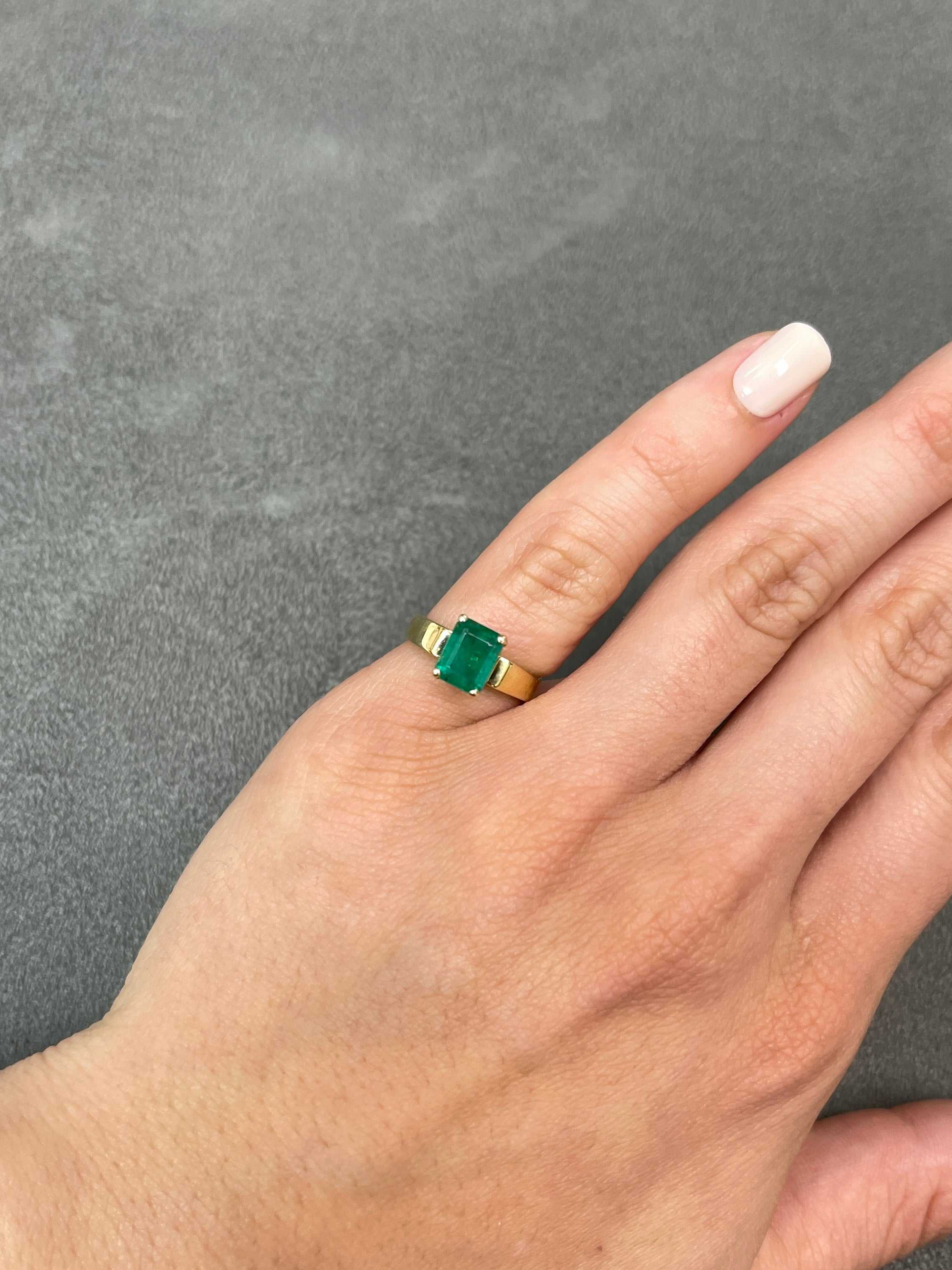 1.88 Carat Natural Emerald Solitaire Engagement Ring in 18K White Gold - Perfect for Proposals, Anniversaries & Special Occasions