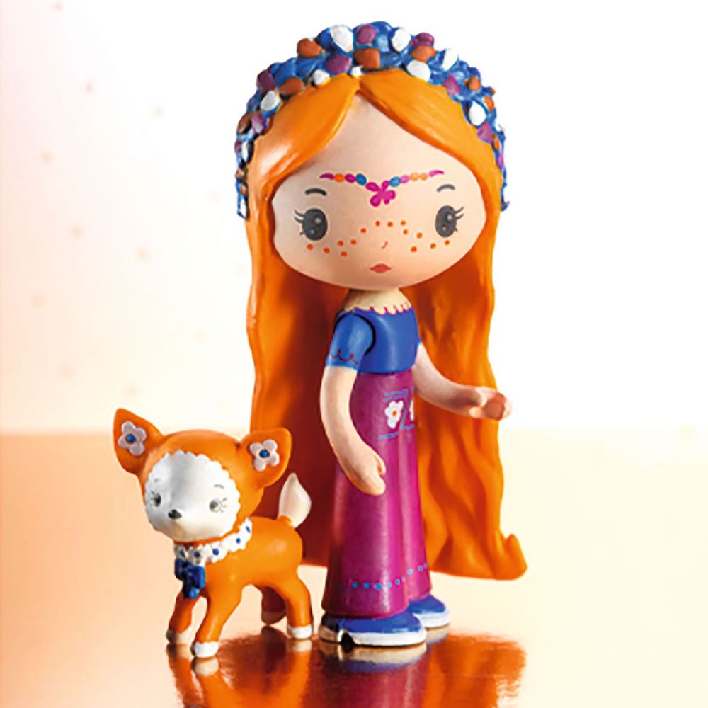 Djeco Tinyly Bluchka & Indie House - Adorable Wooden Animal Figures for Kids, Perfect for Pretend Play and Room Decor | Great Gift for Birthdays and Holidays