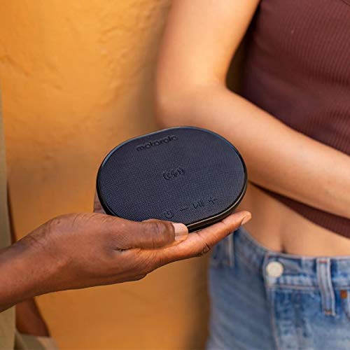 Motorola Sonic Sub 500 IPX7 Waterproof Bluetooth Speaker with 10W Fast Wireless Charging - Black | Portable Outdoor, Pool Party & Travel Speaker