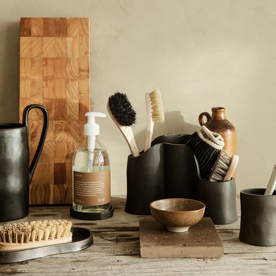 Ferm Living Flow Jug - Modern Glass Water Pitcher with Wooden Lid for Home, Kitchen & Dining - Perfect for Iced Tea, Lemonade & Fresh Infused Water
