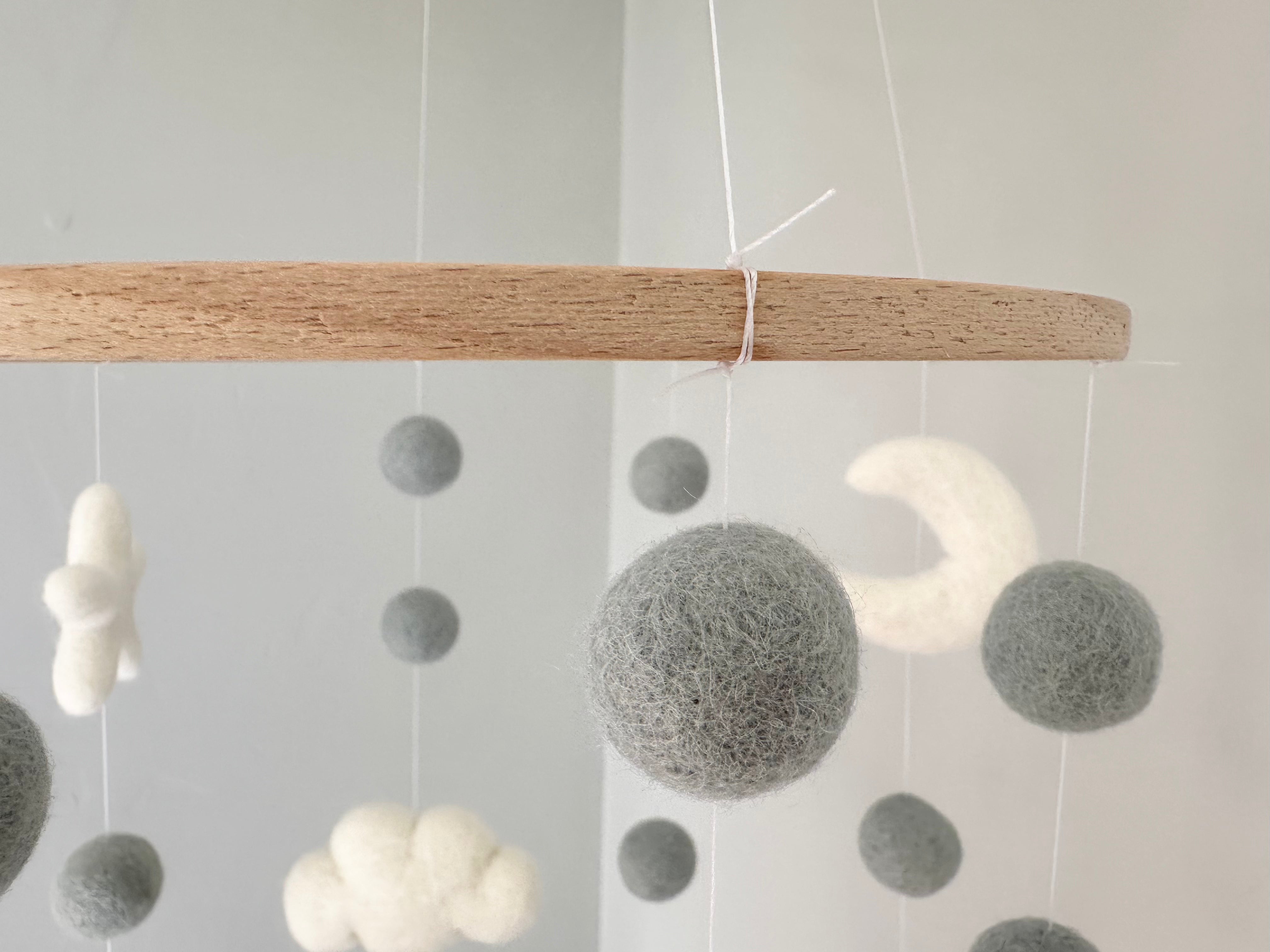 Cloudy White Sky Ceiling Mobile - Baby Nursery Decor, Soothing Sensory Toy for Newborns & Toddlers - Perfect for Bedrooms, Daycares & Playrooms
