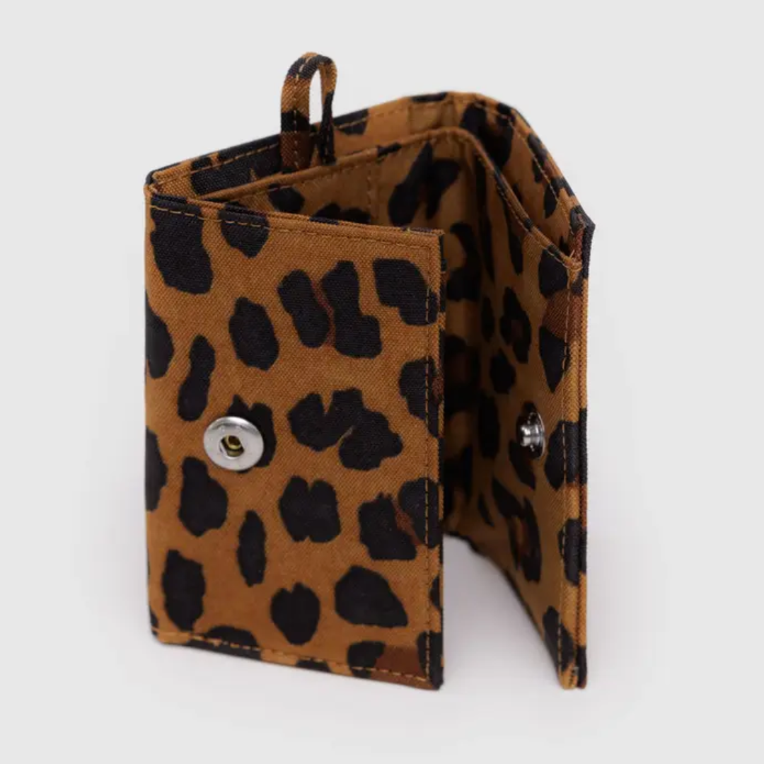 BAGGU Leopard Print Recycled Nylon Snap Wallet - Slim RFID Blocking Card Holder for Women & Men, Perfect for Travel, Everyday Use & Minimalist Lifestyle