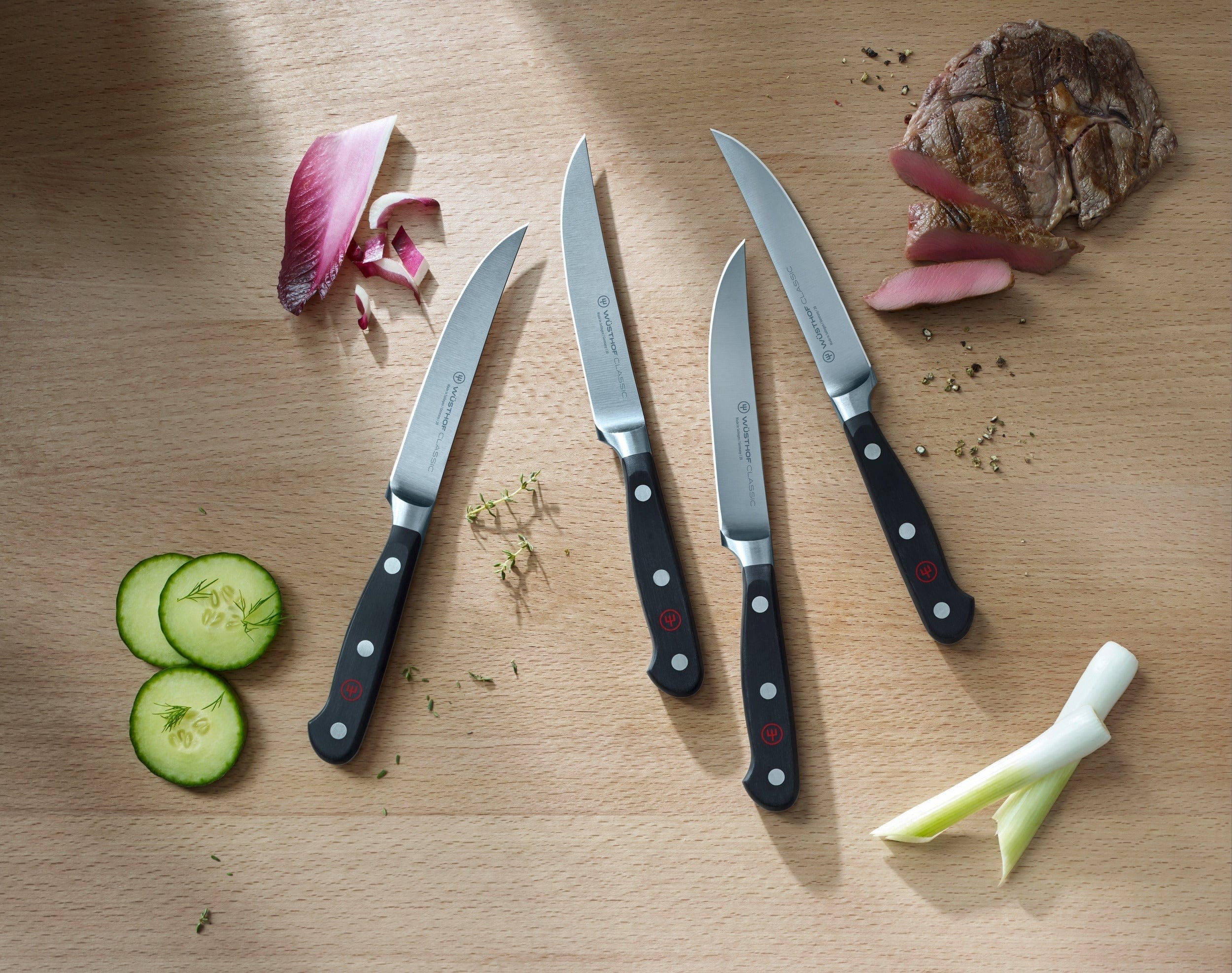 Premium Wusthof Classic 4-Piece Steak Knife Set - High-Quality German Stainless Steel Steak Knives for Perfect Meat Cutting - Ideal for Steak Dinners, BBQ Parties & Gourmet Cooking