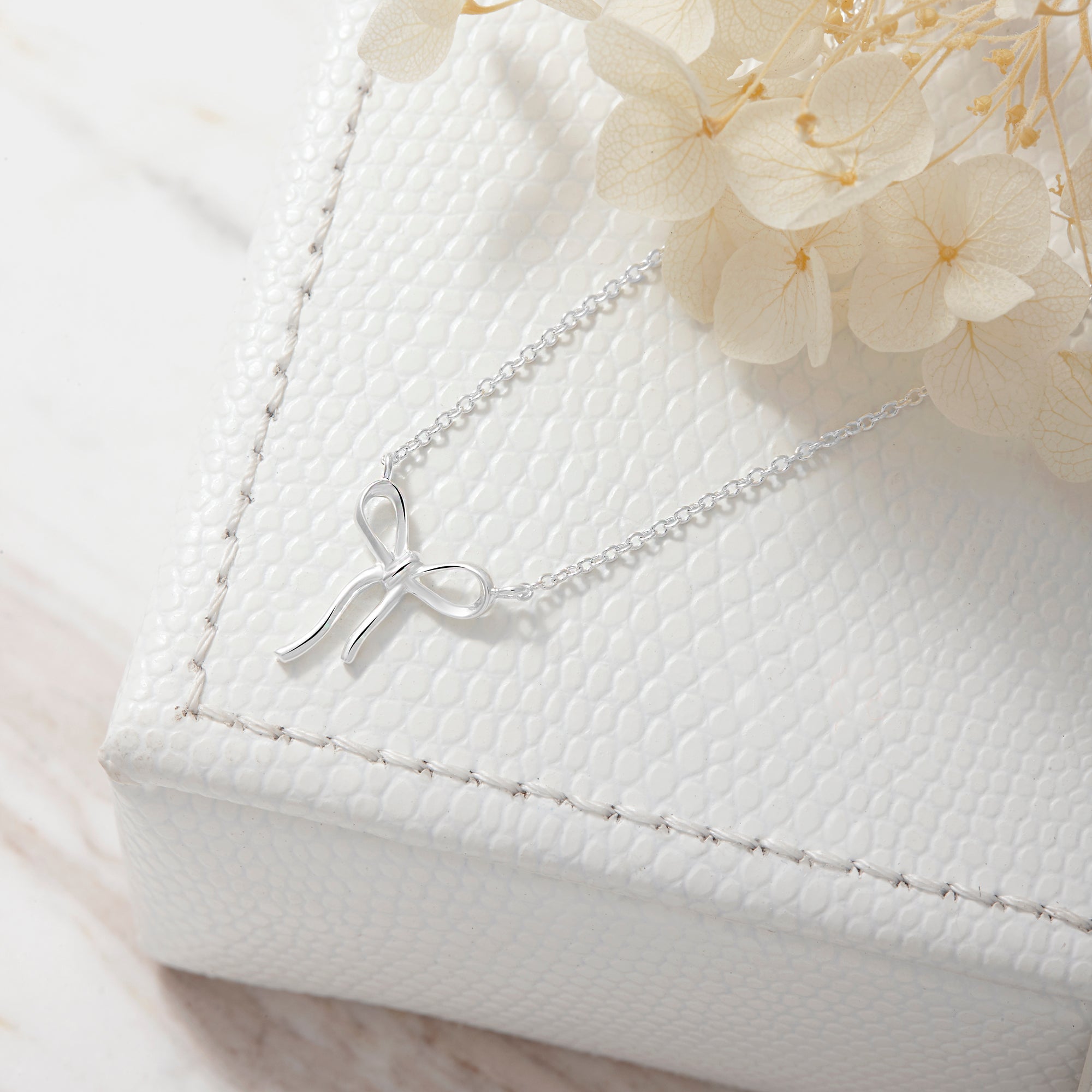Elegant Bow Necklace for Women - Dainty Gold Plated Jewelry Gift for Her - Perfect for Weddings, Anniversaries & Everyday Wear