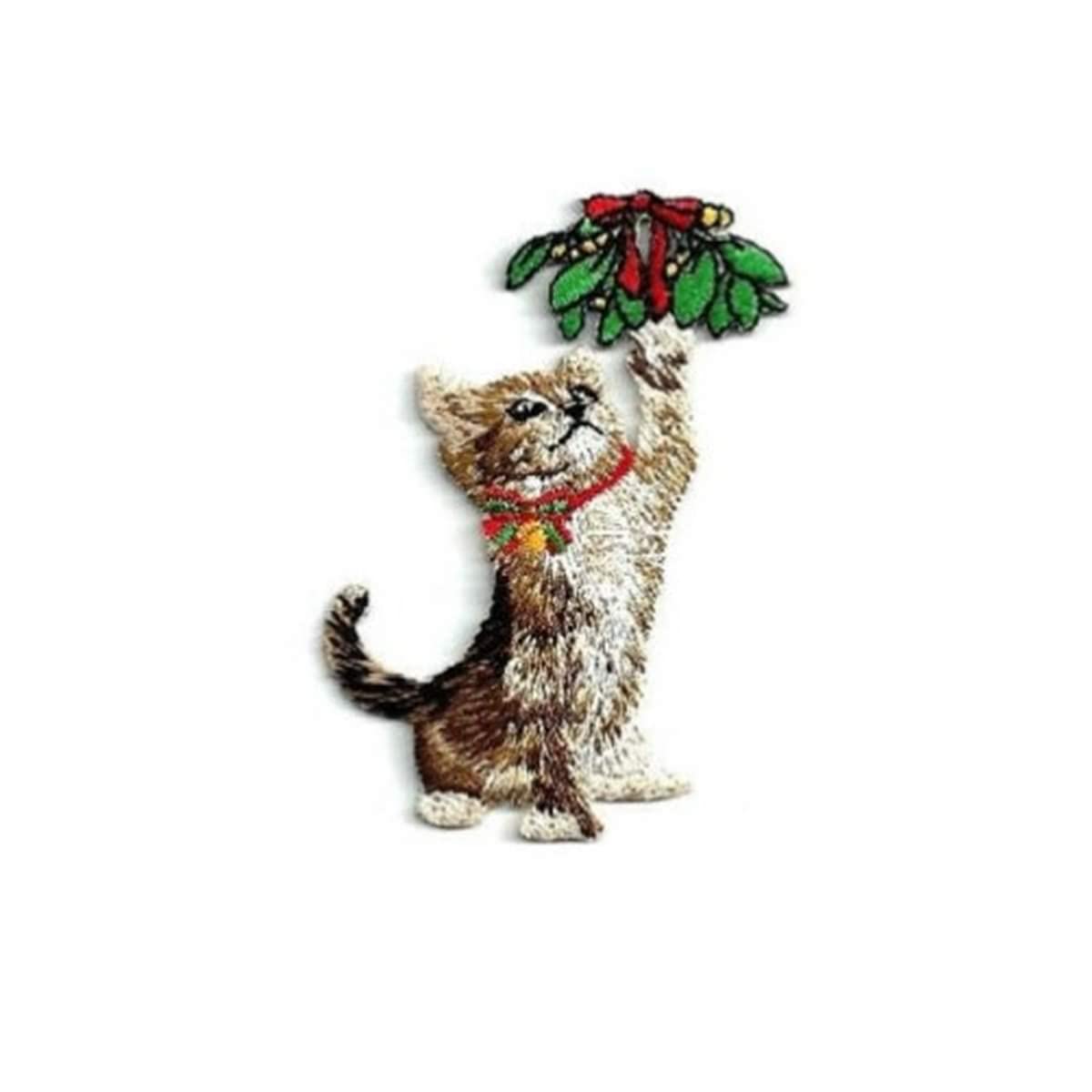 Cat & Kitten Christmas Mistletoe Embroidered Iron-On Applique Patch - Perfect for Holiday Sweaters, DIY Crafts & Festive Decorations