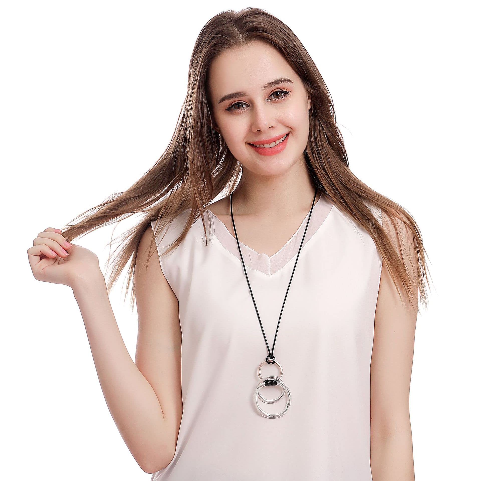 Chunky Chain Long Necklace with Silver Pendant - Women's Fashion Jewelry for Everyday Wear, Parties & Special Occasions