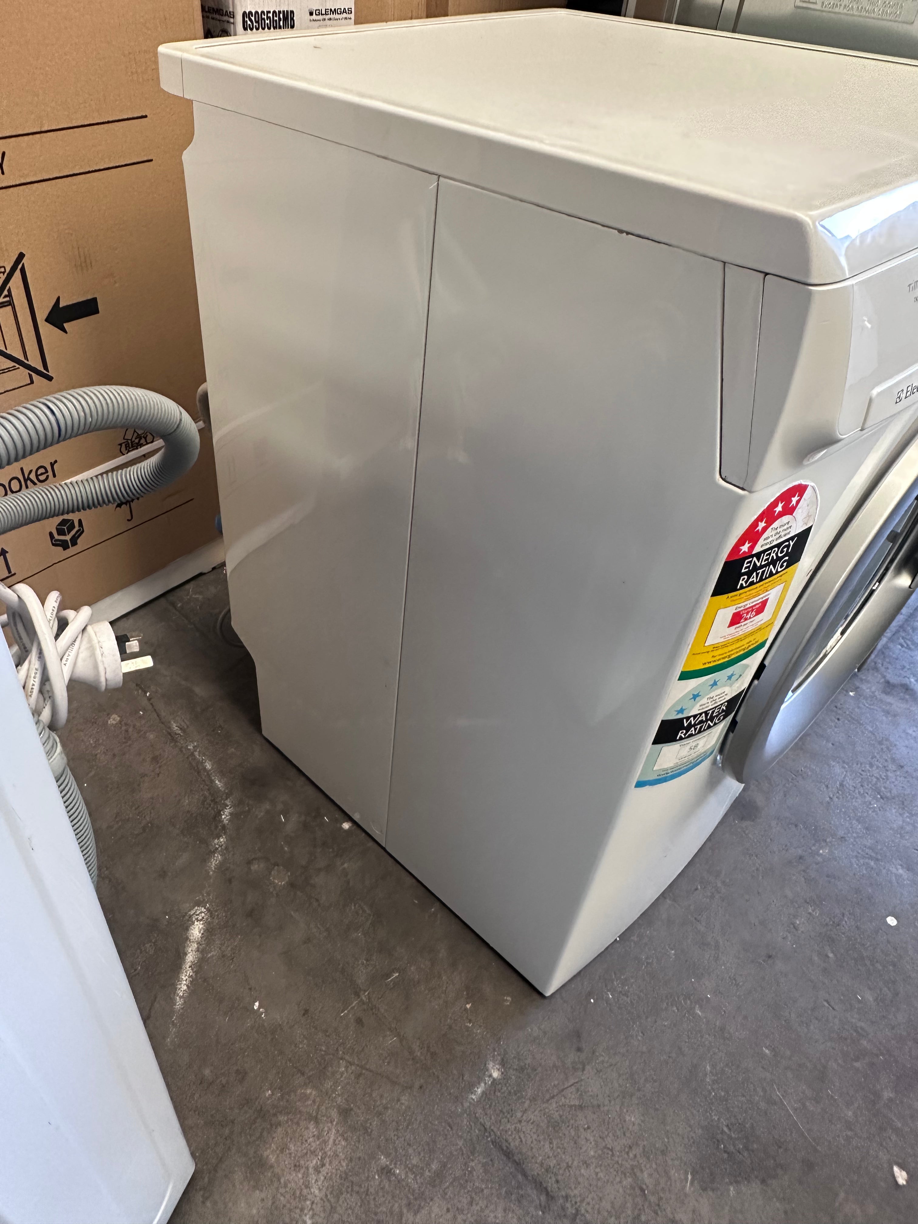 Refurbished Electrolux 7kg Front Load Washing Machine - Energy Efficient & Quiet for Apartments, Laundry Rooms & Small Homes