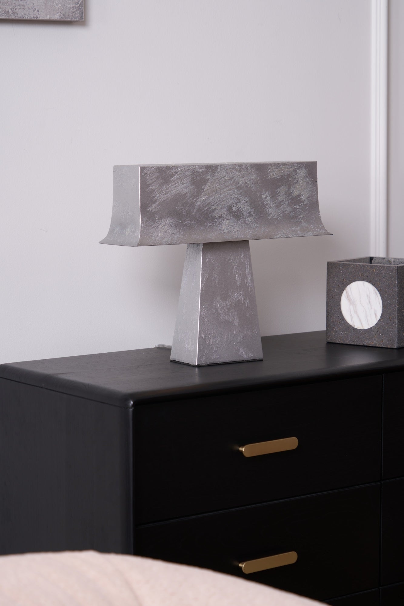 Veltan Modern LED Table Lamp with USB Port - Stylish Nightstand & Desk Lighting for Bedroom, Office, and Living Room