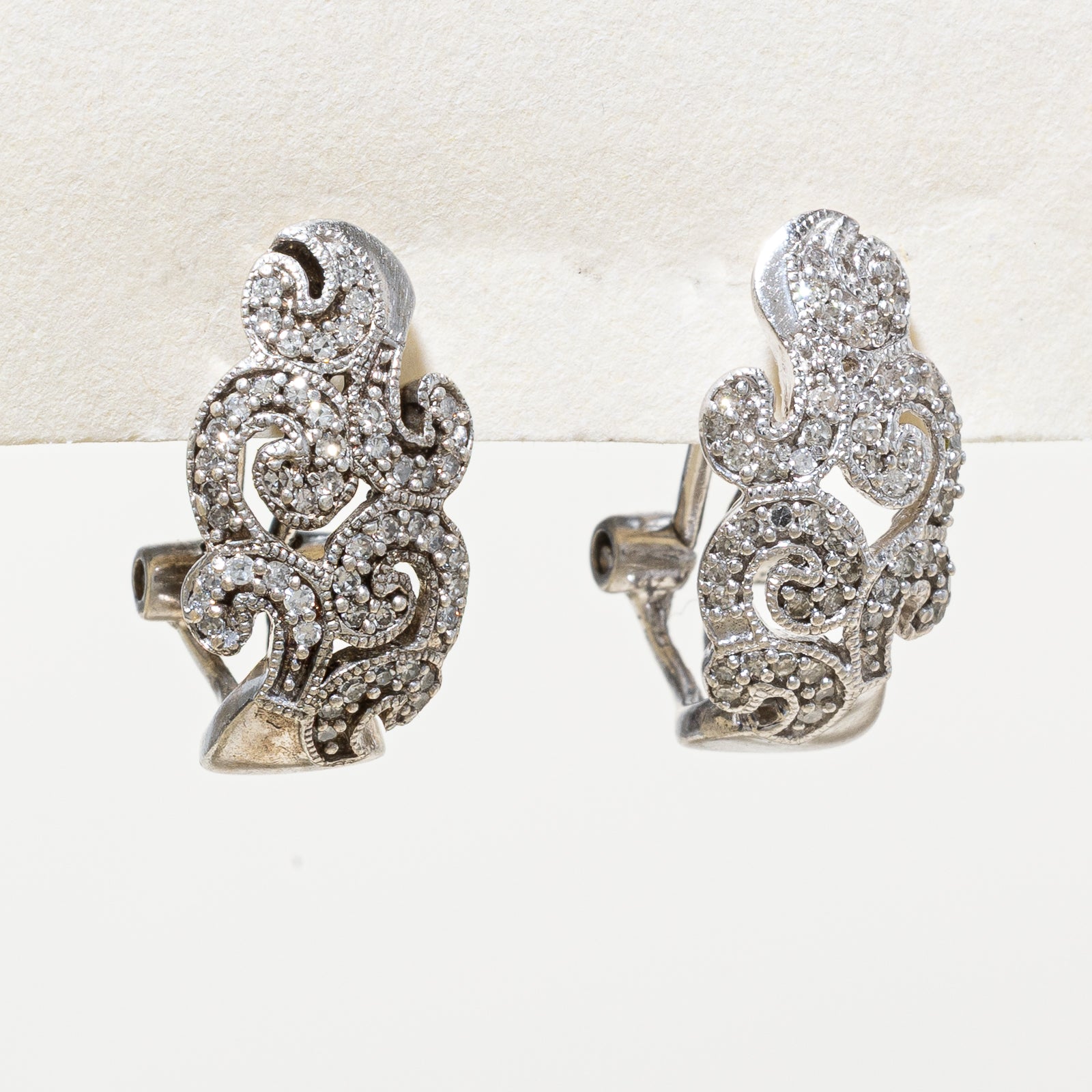 Exquisite 0.30ctw Diamond Scrollwork Vintage Earrings for Women - Perfect for Weddings, Parties & Special Occasions