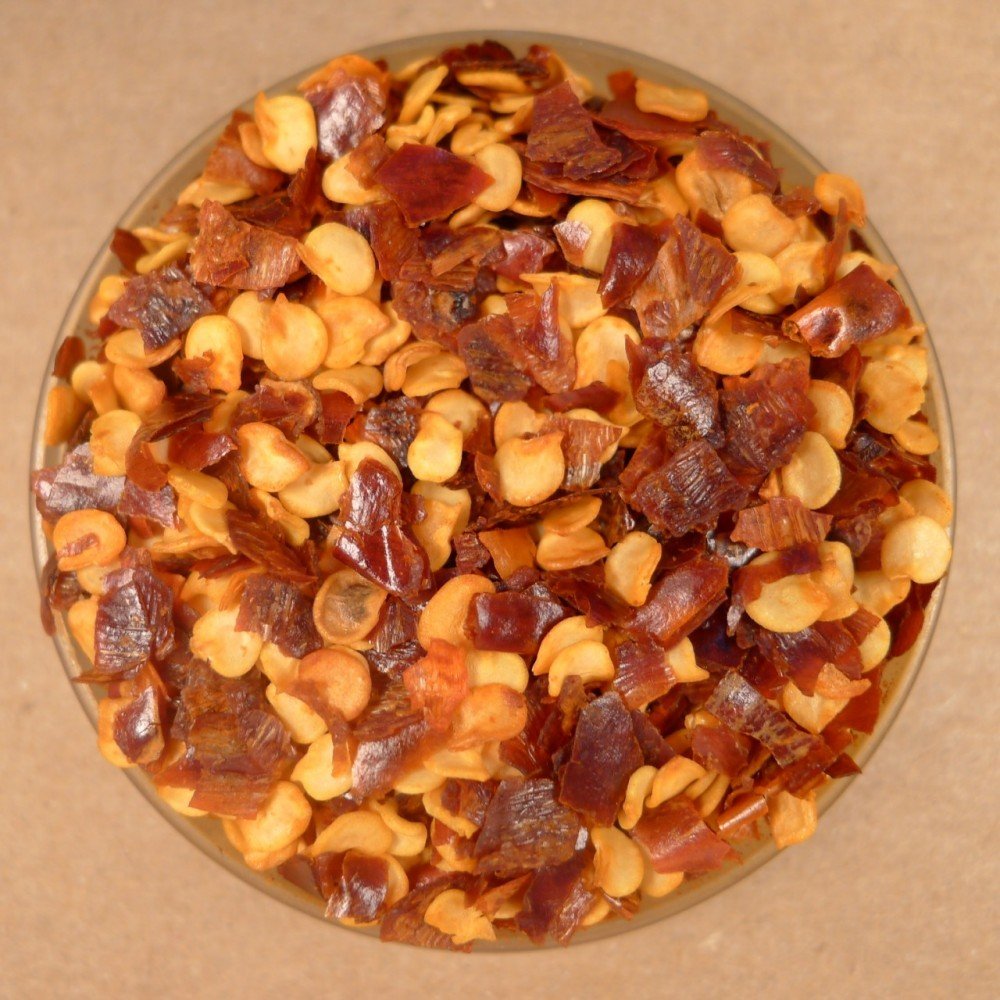 Premium Crushed Red Pepper Flakes - 10 lbs Bulk (Pack of 1) | Spicy Seasoning for Pizza, Pasta & Cooking | Restaurant & Home Kitchen Use