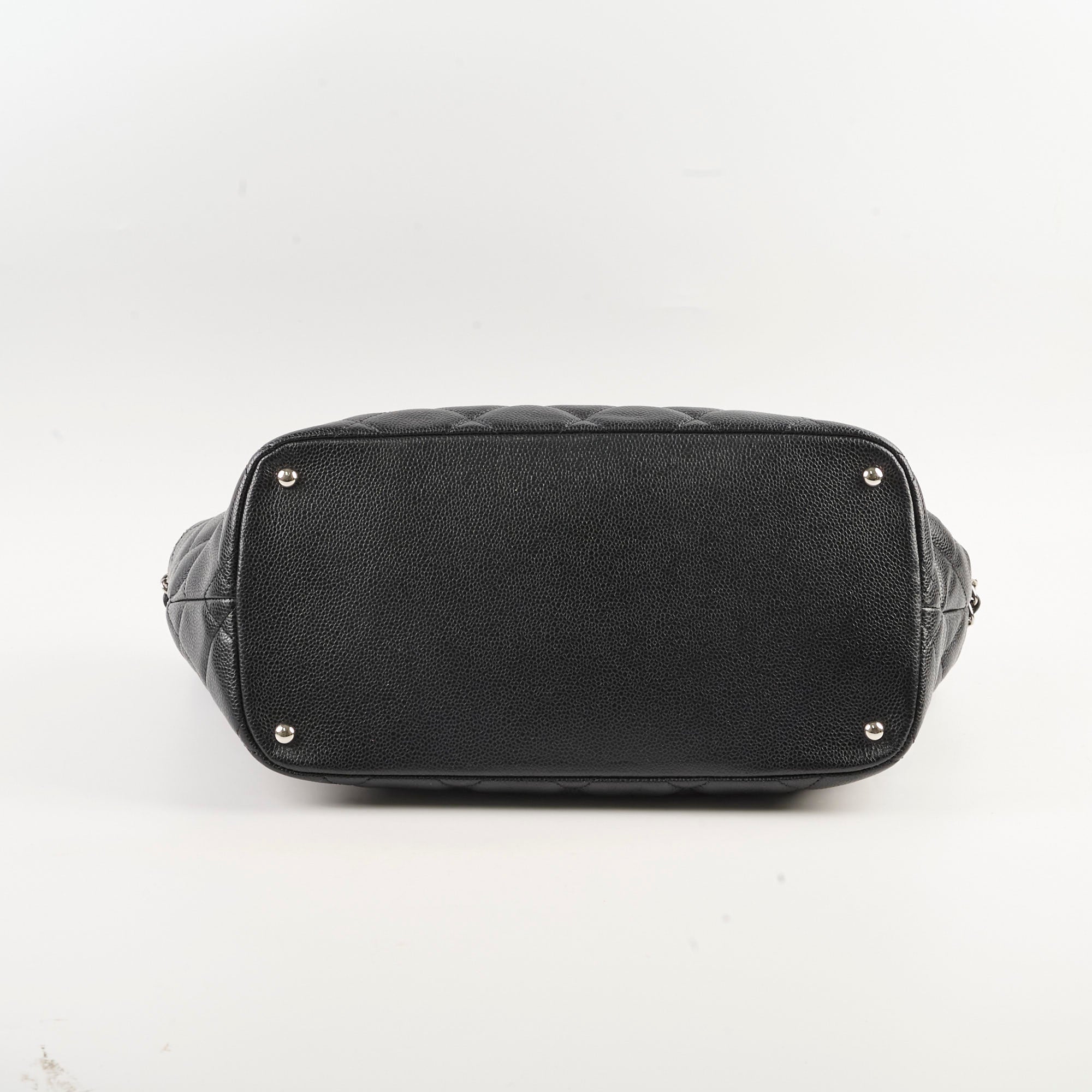 Chanel CC Logo Caviar Leather Black Shoulder Bag - Classic Quilted Crossbody Purse for Women | Perfect for Work, Evening Events & Luxury Fashion Accessories
