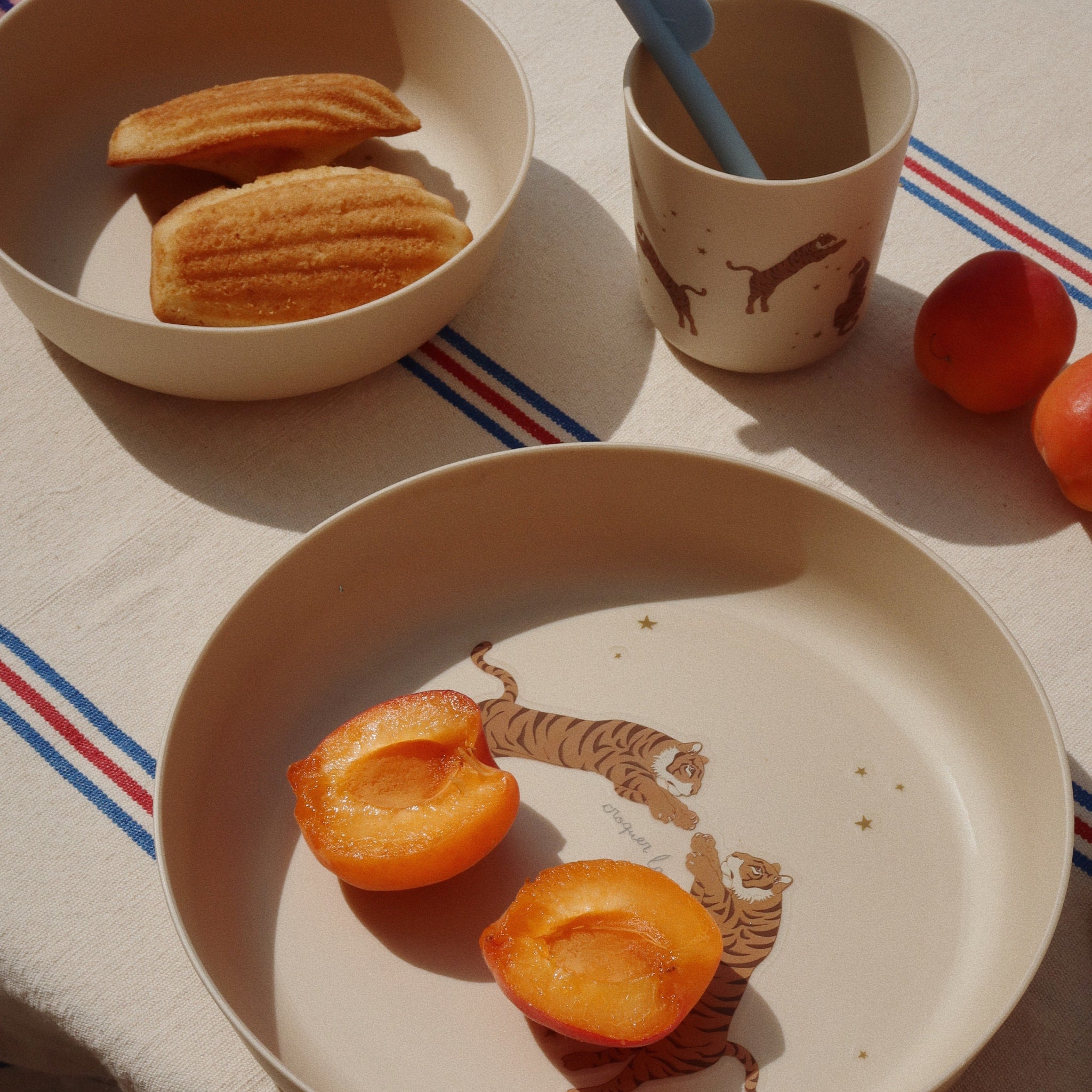 KONGES SLØJD Toddler Dinner Set - 3-Piece Kids Tableware with Tiger Design for Safe & Fun Mealtime - Perfect for Home, Preschool & Travel Use