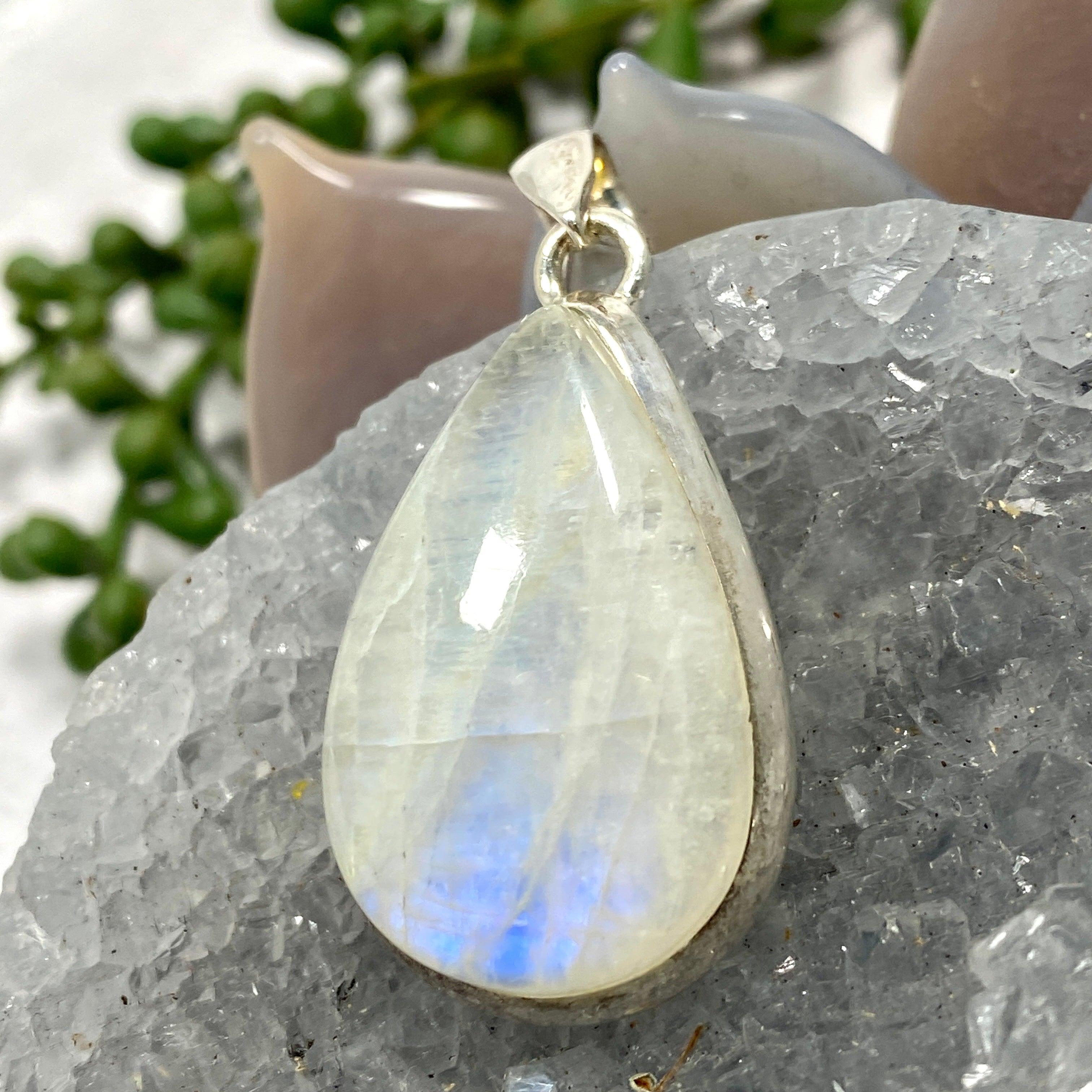 Moonstone Teardrop Pendant Necklace KPGJ2896 - Elegant Gemstone Jewelry for Women, Perfect for Weddings, Parties & Everyday Wear