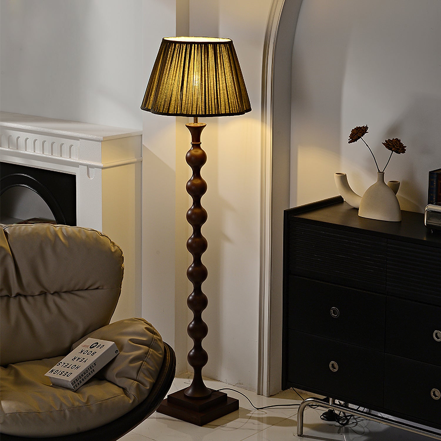 Elegant Beaded Column Floor Lamp - Modern Home Decor for Living Room, Bedroom & Office - Stylish Lighting for Relaxation & Ambiance