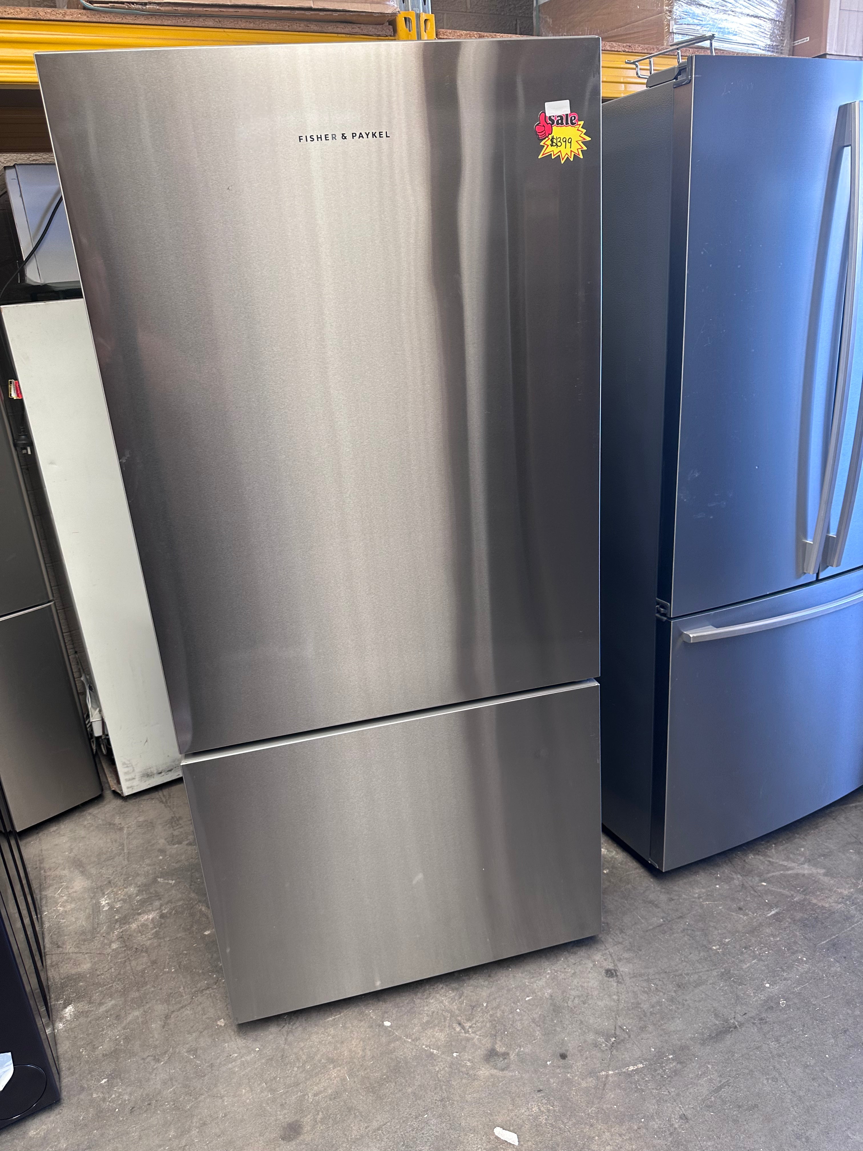 Factory Second Fisher & Paykel Series 5 494L Bottom Mount Refrigerator - Stainless Steel, Right Hinge (Model RF522BRPX6) | Energy Efficient, Spacious Design for Modern Kitchens & Open-Plan Living Spaces
