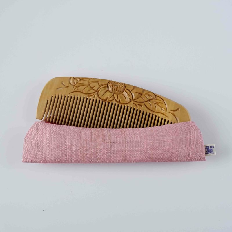 Handmade Japanese Tsuge (Boxwood) Comb with Hand-Woven Linen Case - Traditional Kyoto Hair Accessory for Women & Men | Perfect for Daily Styling, Gift Giving & Japanese Culture Enthusiasts