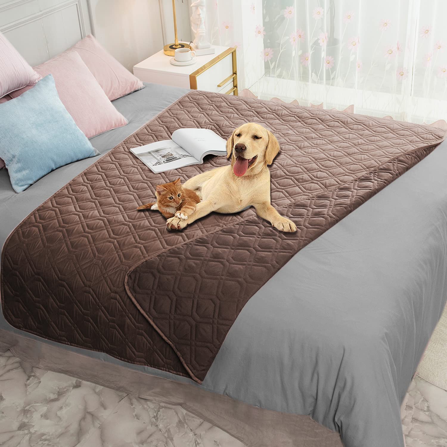 Ameritex Waterproof Reversible Dog Blanket - Soft Pet Bed Cover for Dogs & Cats, Protects Furniture, Couch & Sofa - Perfect for Indoor Use, Travel & Outdoor Adventures
