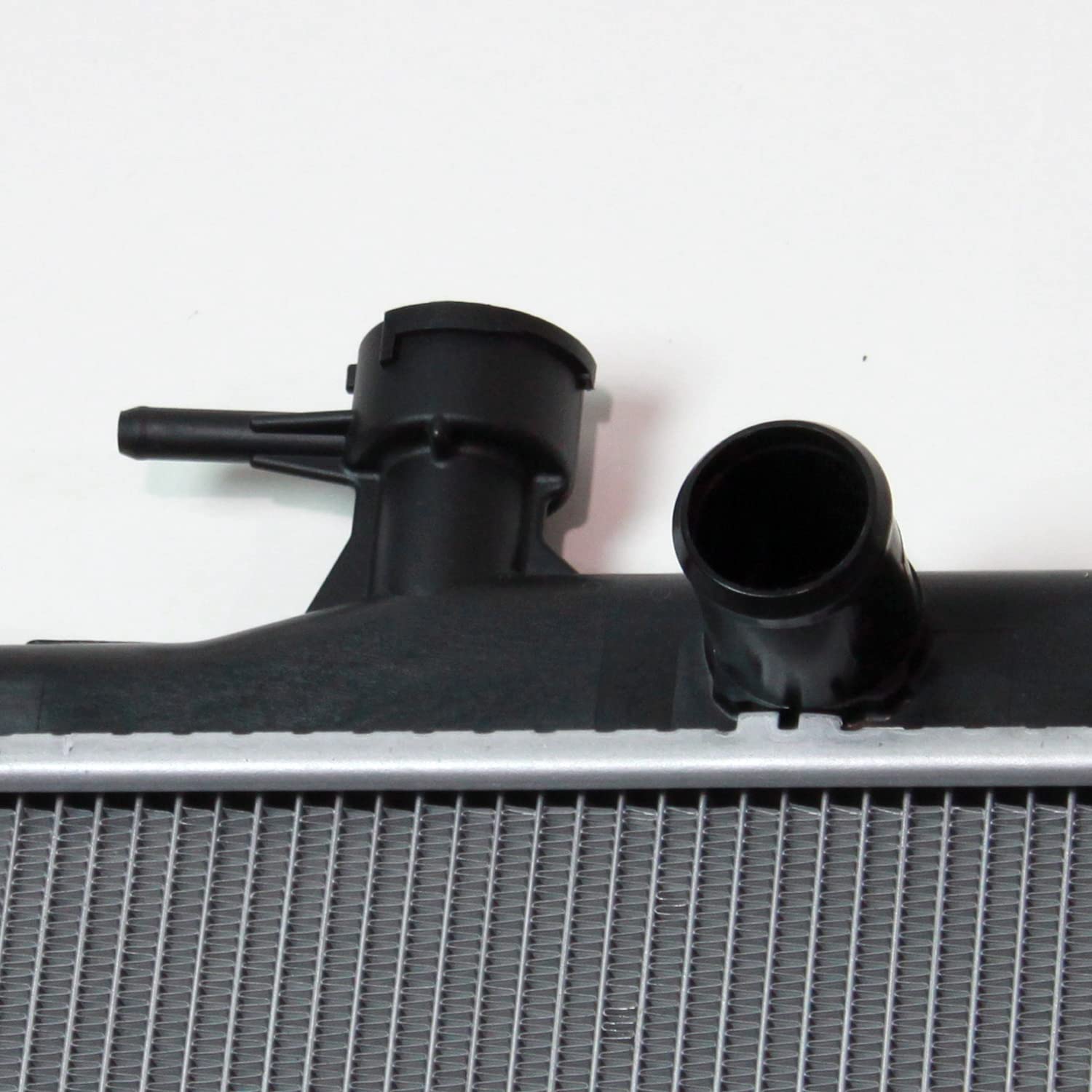 TYC 13161 Radiator Replacement for 2010-2012 Honda CR-V - Engine Cooling System Part - Perfect for Daily Commuting & Off-Road Adventures