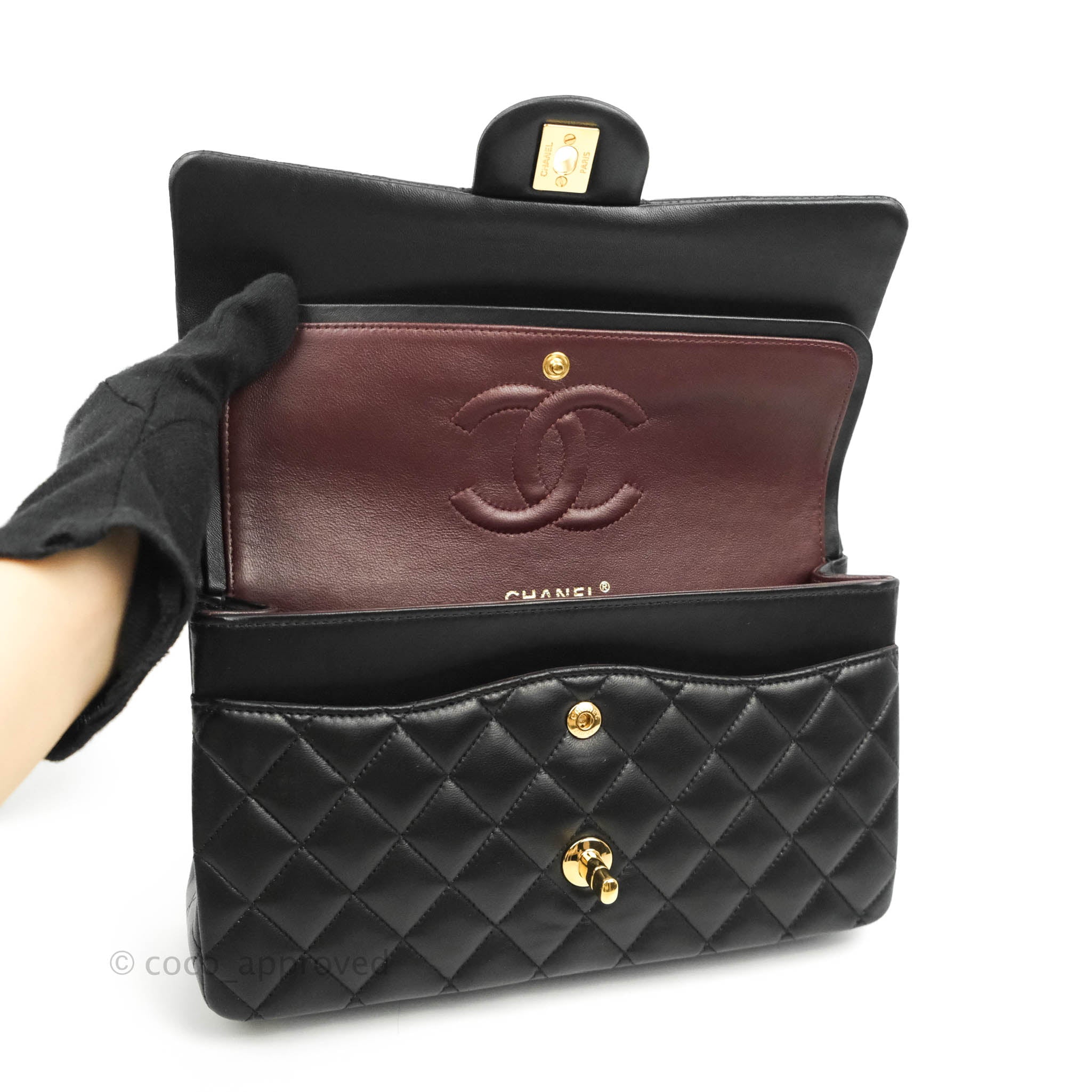 Chanel Classic Medium Double Flap Bag in Black Lambskin Leather with Gold Hardware - Luxury Handbag for Women, Perfect for Work, Evening Events & Special Occasions