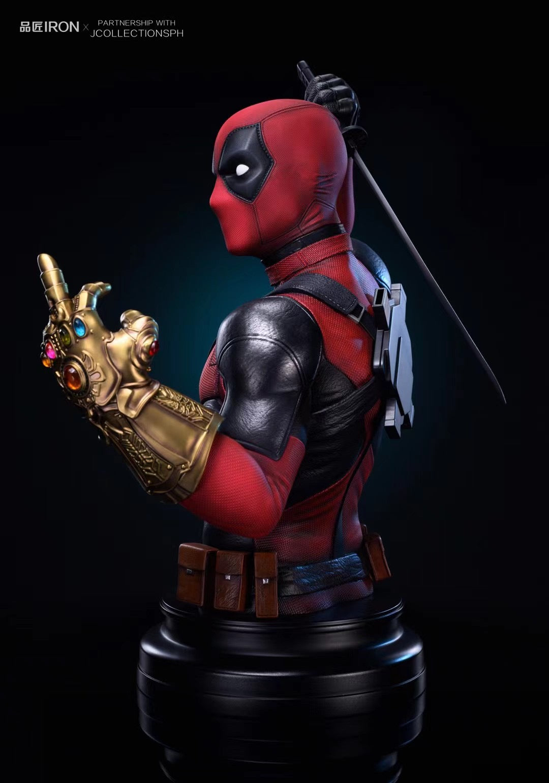 Deadpool Bust Statue - Marvel Comics Collectible Figure for Home & Office Decor - Perfect for Superhero Fans & Gift Giving
