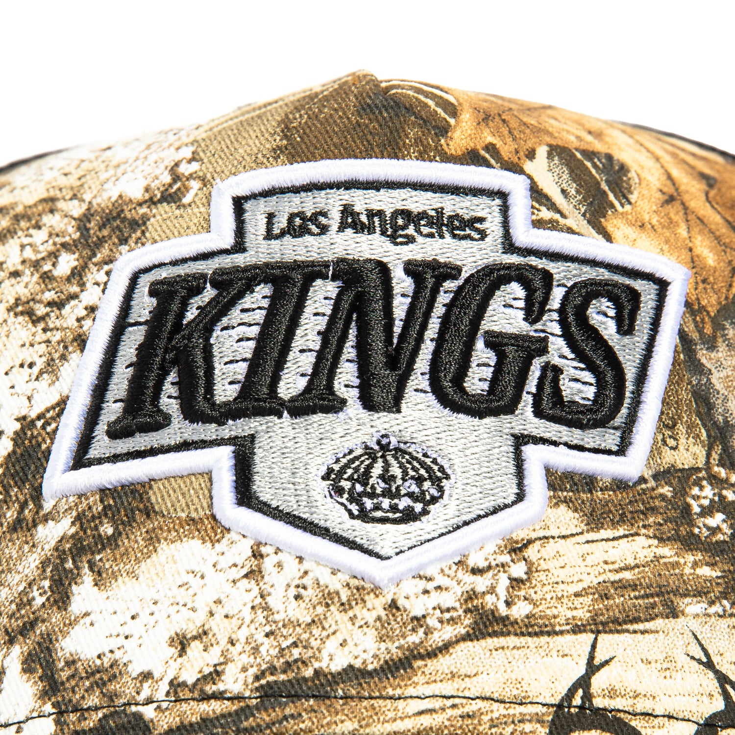 New Era 9Forty A-Frame Los Angeles Kings Snapback Trucker Hat - Realtree Camo & Black | Adjustable Baseball Cap for Men & Women | Perfect for Sports Fans, Outdoor Activities & Casual Wear