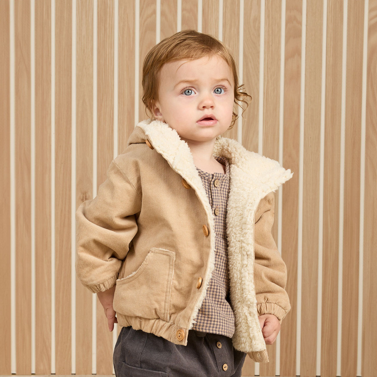 Stylish Corduroy Hooded Jacket in Warm Latte Brown - Cozy Fall & Winter Outerwear for Men & Women - Perfect for Casual Outings, Coffee Dates, and Outdoor Adventures
