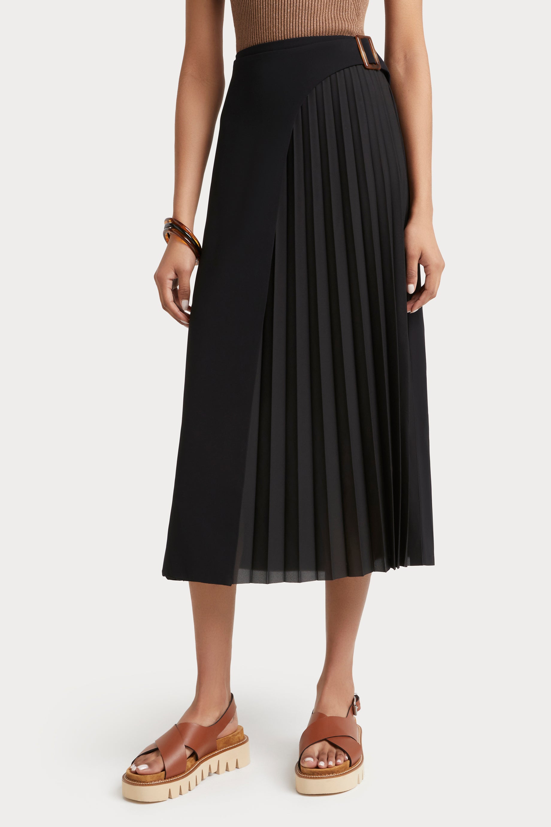 Husk Lolla Skirt - Black | Women's Fashion Skirt for Casual Wear, Parties & Summer Outfits
