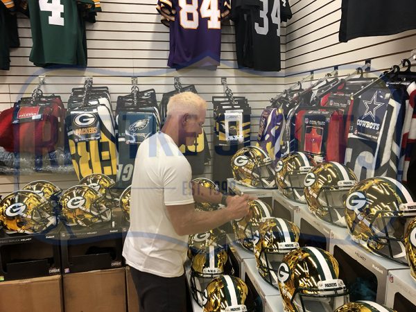 Brett Favre Autographed Green Bay Packers Speed Full Size Chrome NFL Helmet - Collectible Memorabilia for Football Fans & Sports Enthusiasts