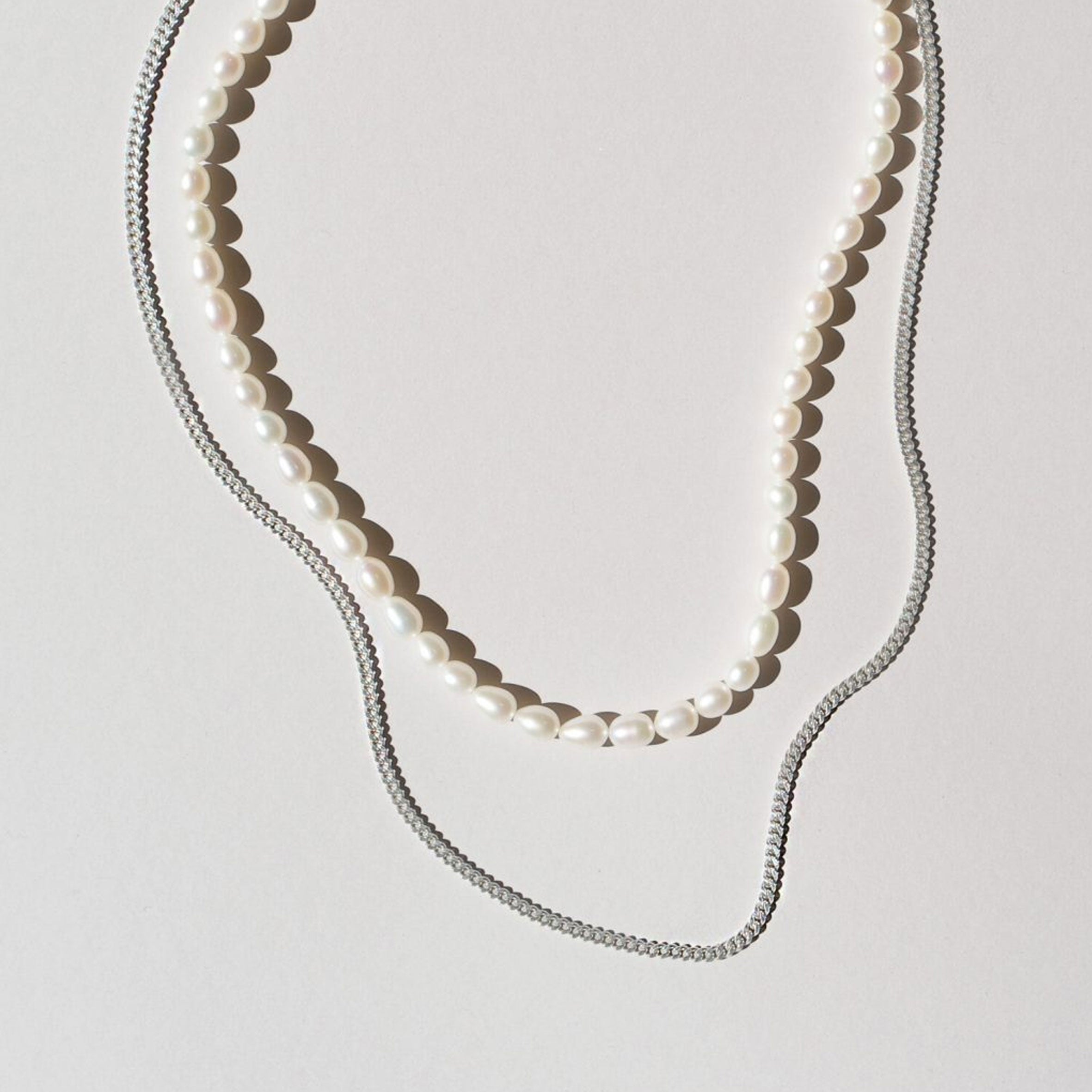 Elegant Grand Identity Pearl Necklace for Women - Timeless Classic Jewelry Gift for Weddings, Parties & Special Occasions