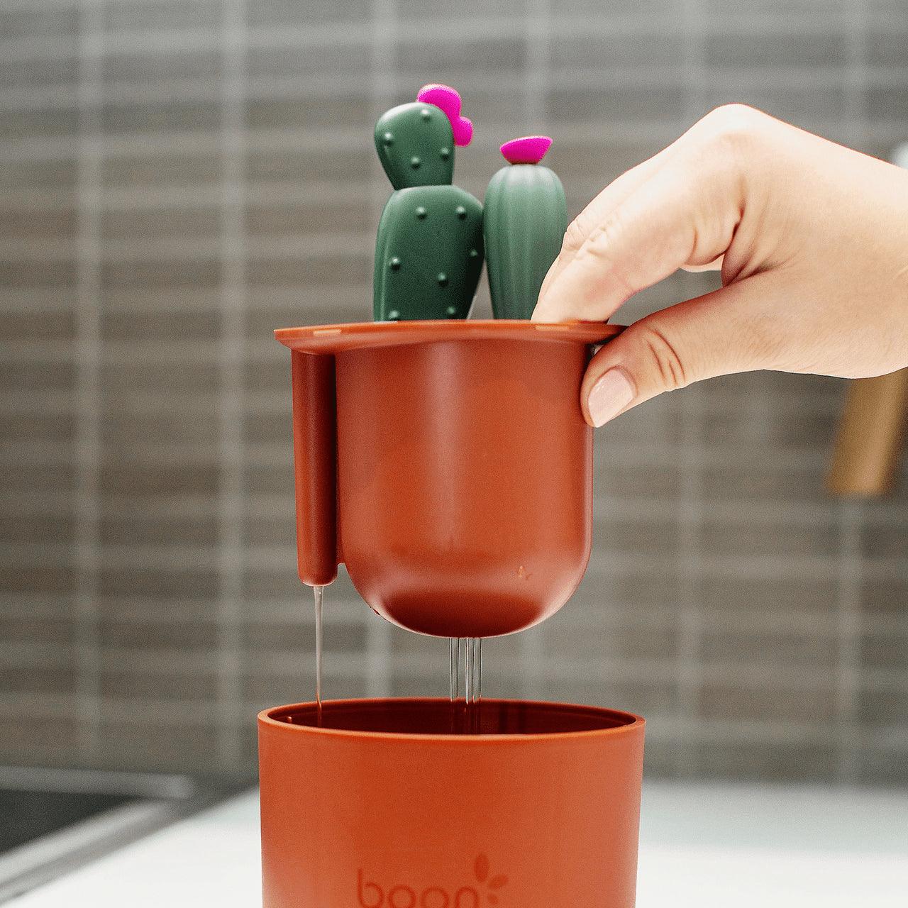 Boon Cacti Baby Bottle Cleaning Brush Set - 3-Piece Nipple & Bottle Cleaner Kit for Newborns - Safe & Durable for Breast Pump Parts, Sippy Cups, and Baby Feeding Accessories (Dishwasher Safe)