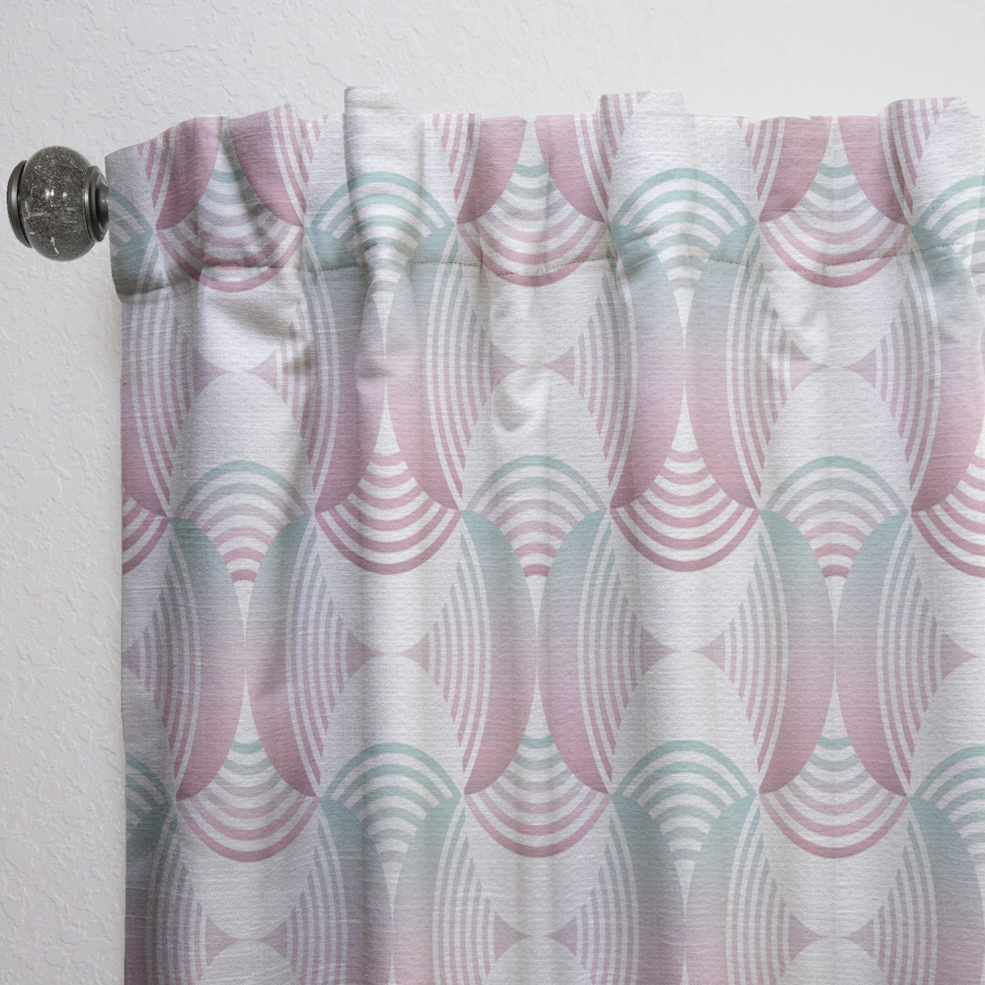 DesignQ Retro Geometric Abstract Pattern Thermal Insulated Curtains - Single Panel 52x95 Inches - Blackout Drapes for Bedroom & Living Room - Perfect for Home Decor & Sun Protection