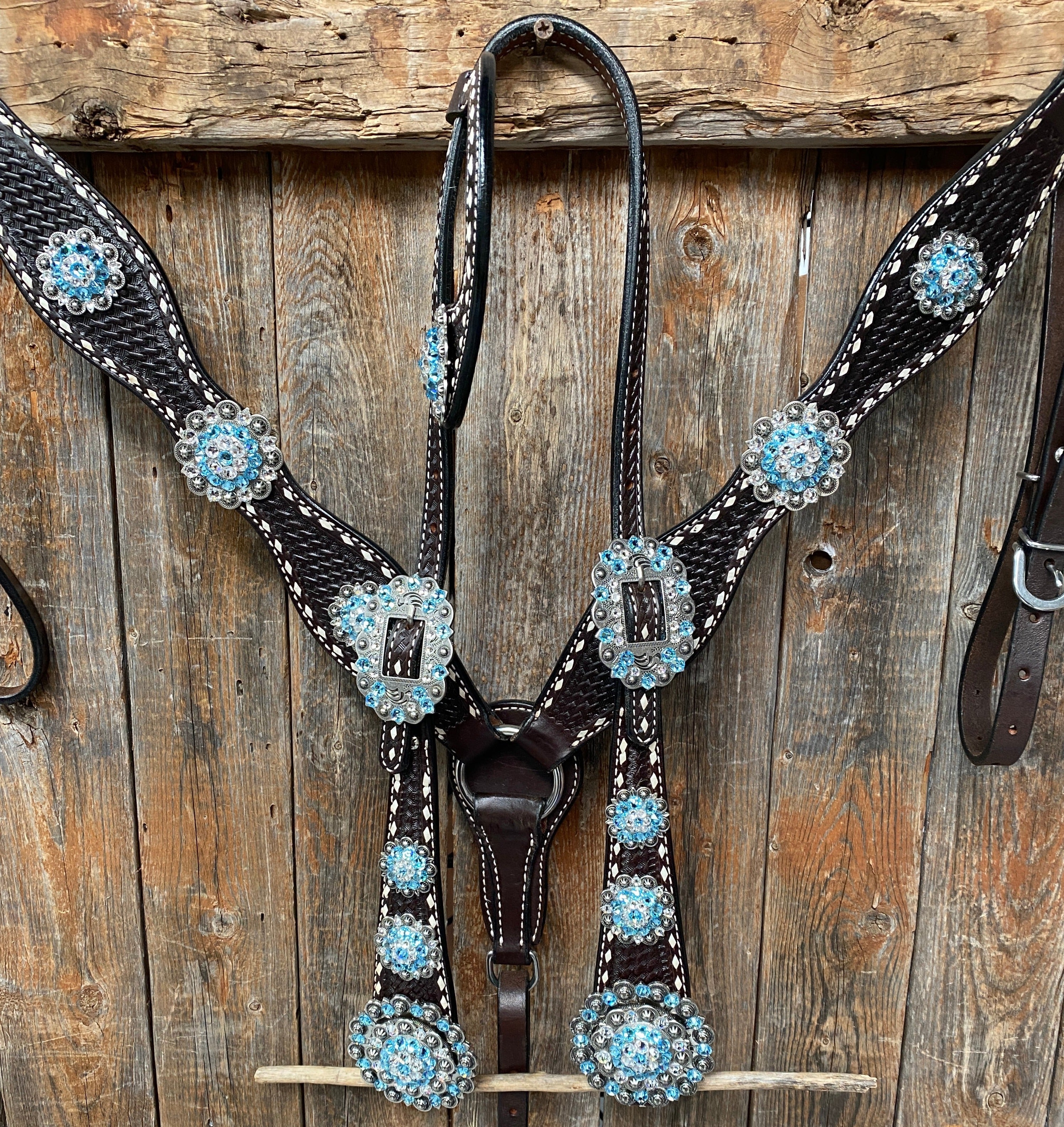 Premium Dark Oil Buckstitch Aqua & Clear One Ear & Breastcollar Tack Set #OEBC439 - Western Horse Riding Show & Trail Equipment