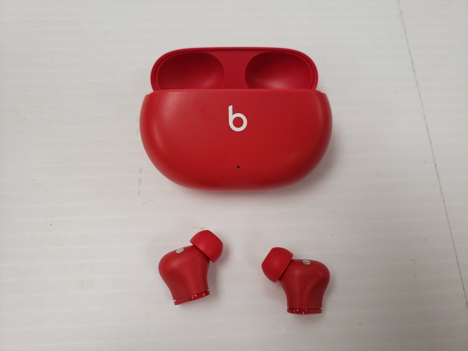Beats A2514 Wireless Bluetooth Earbuds with Noise Cancellation - Sweatproof Sport Earphones for Running, Gym & Workout | High-Quality Sound for Music Lovers