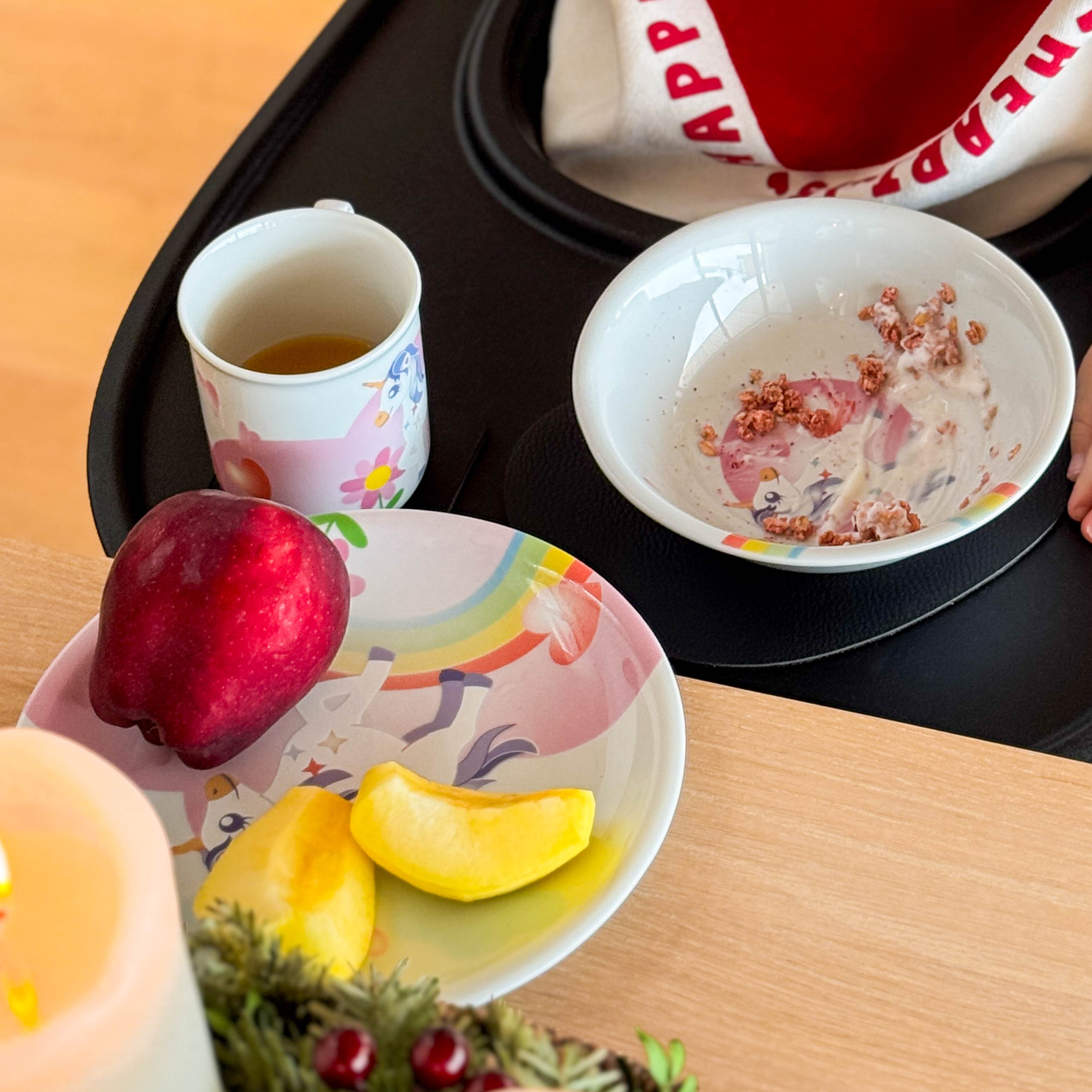 Unicorn Kids Magnetic Porcelain Dinnerware Set - Fun & Durable Tableware for Children's Meals, Parties & Everyday Use