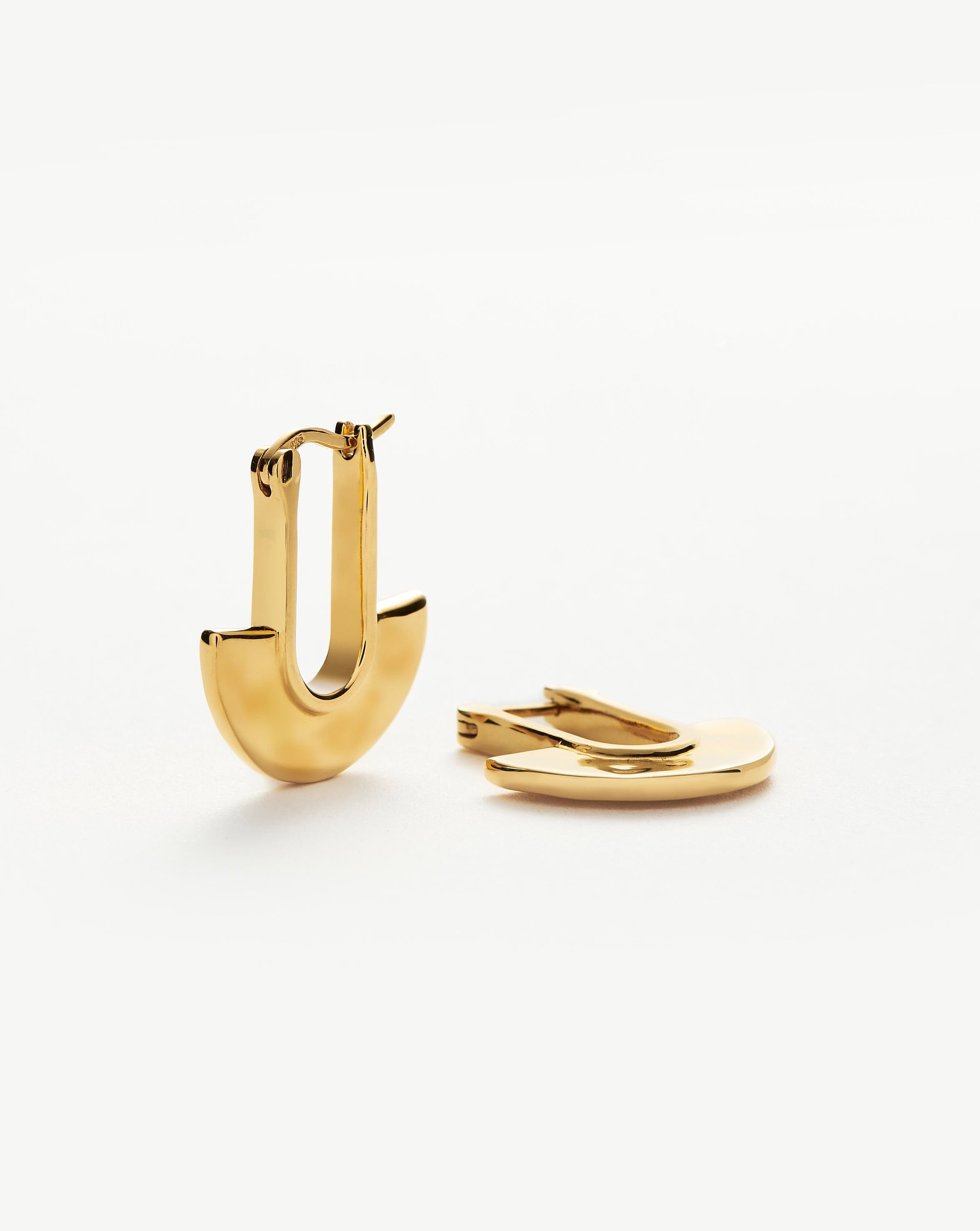 Zenyu Small Hoop Earrings for Women - 14K Gold Plated Minimalist Dainty Huggie Hoops - Perfect for Everyday Wear, Office, Date Night & Gift Giving
