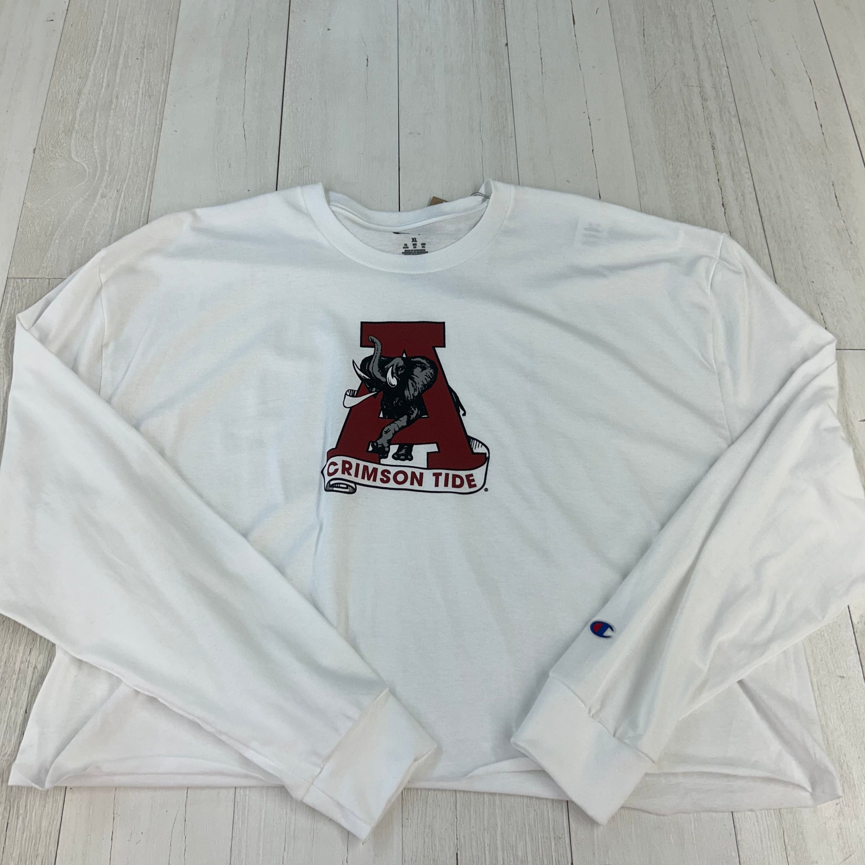 Champion Boyfriend Crop Long Sleeve Vault Elephant Graphic Tee - Trendy Streetwear for Women, Casual Outfit & Gym Wear