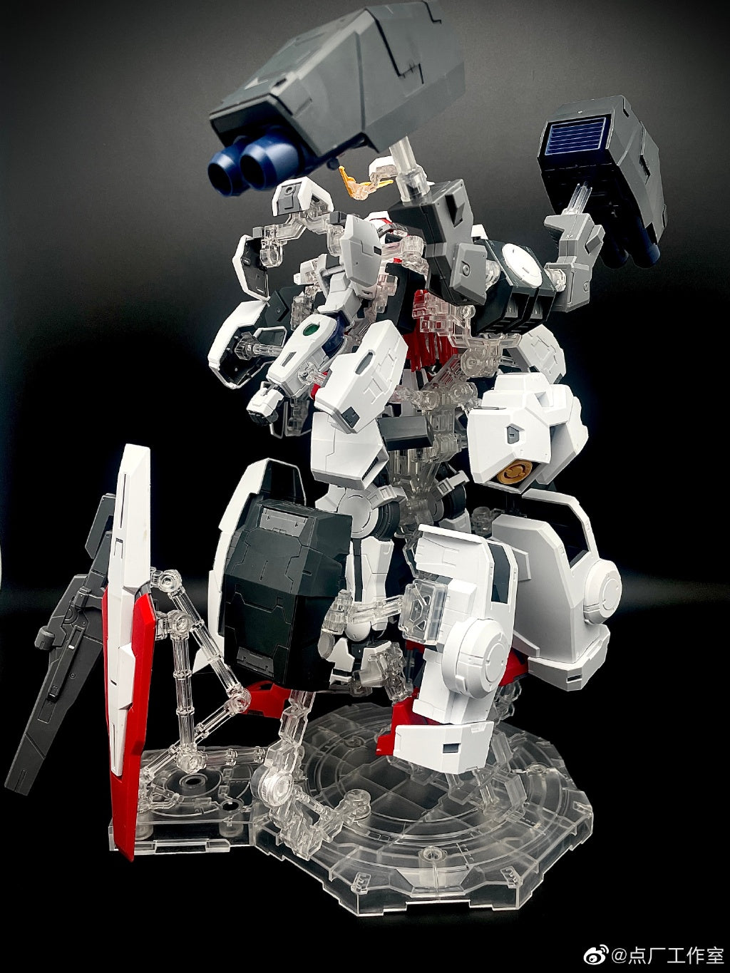 1/100 MG Gundam Virtue Model Kit with DOT Workshop Armor Display Stand - Perfect for Gundam Collectors & Anime Figure Display