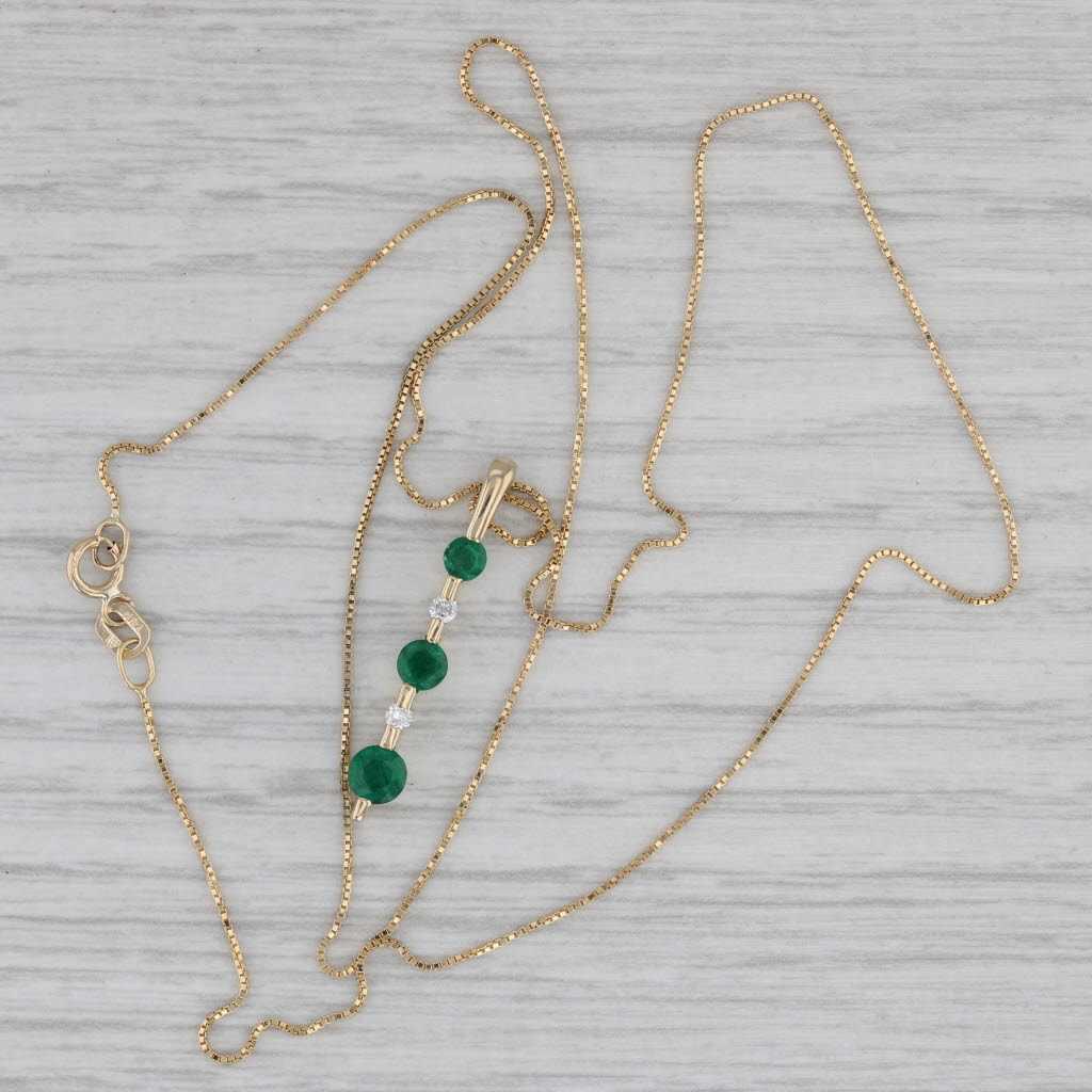 0.55ctw Emerald & Diamond Journey Pendant Necklace - 14K Yellow Gold 18