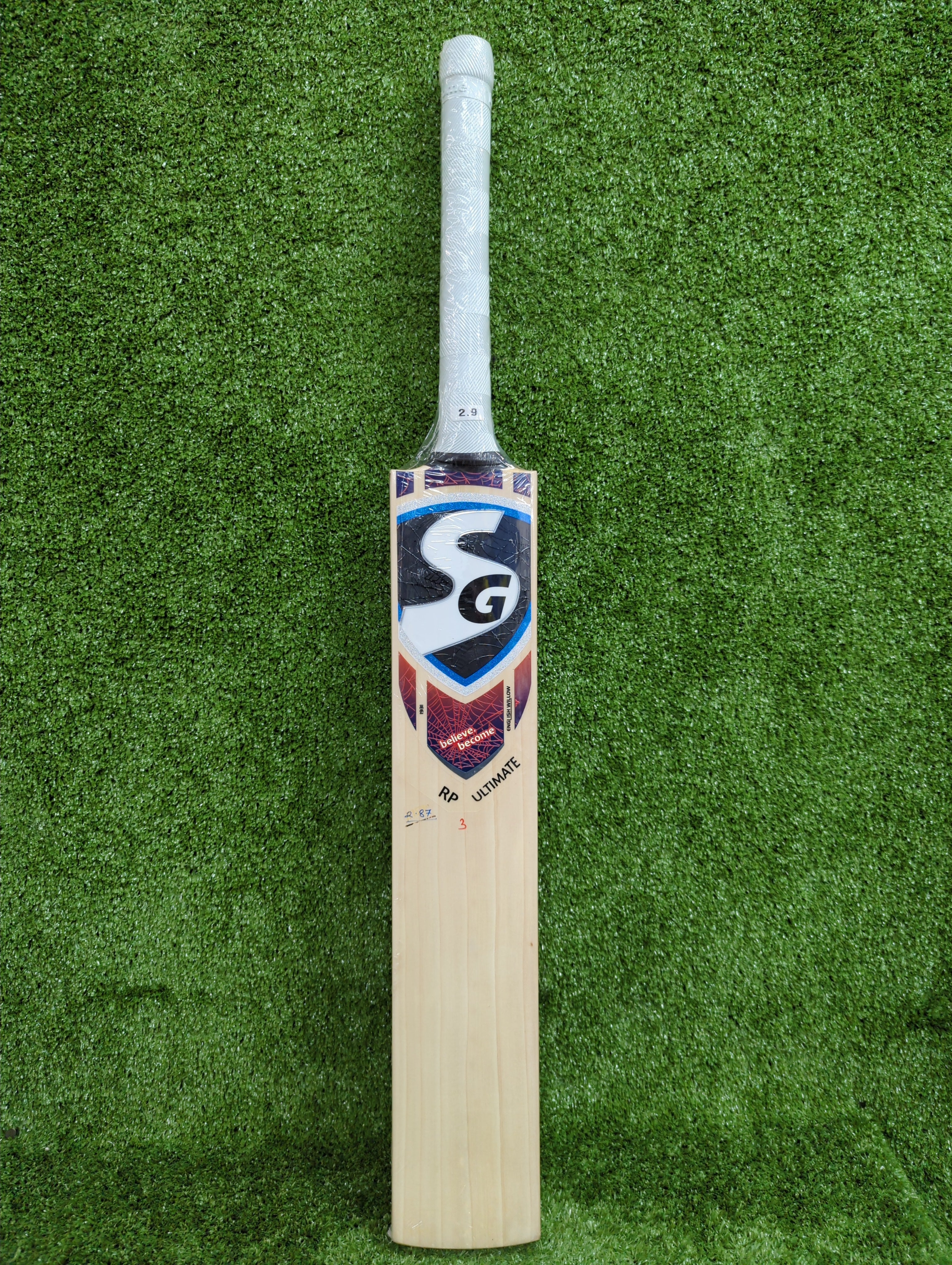 Premium SG RP Ultimate English Willow Cricket Bat - High Performance for Professional & Amateur Players - Perfect for Matches, Training & Practice Sessions