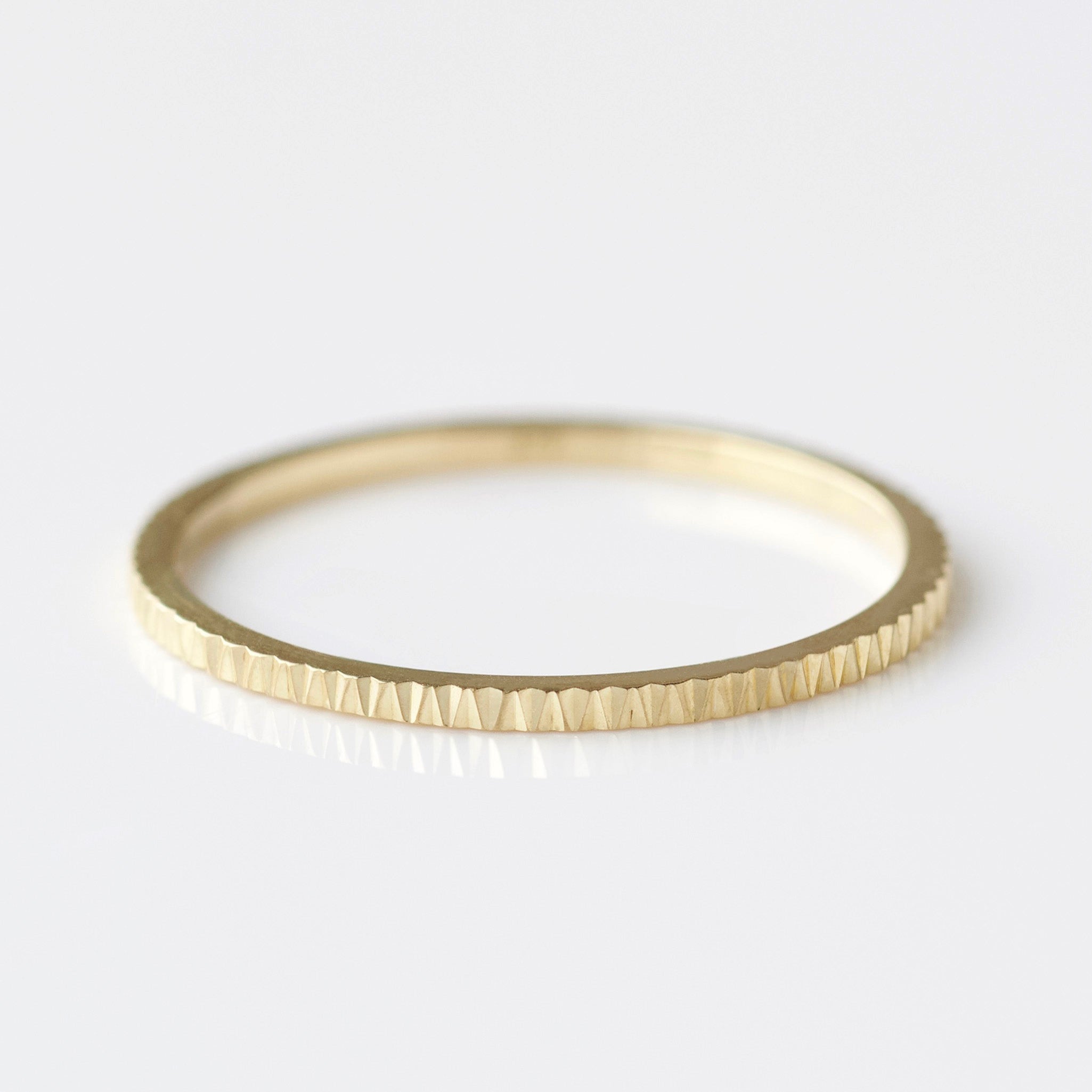 Hyacinth Diamond Cut Band Ring - Elegant Stackable Jewelry for Women, Perfect for Weddings, Anniversaries & Everyday Wear