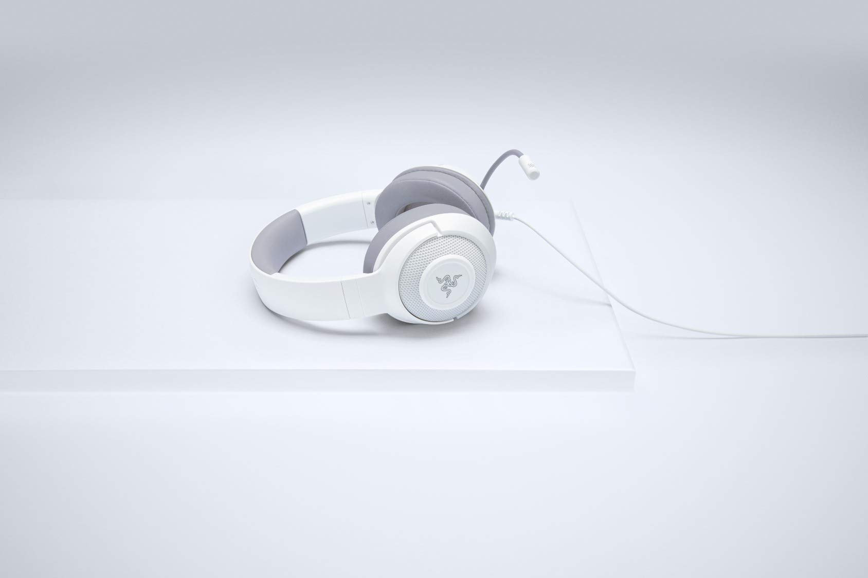 Razer Kraken X Ultralight Gaming Headset with 7.1 Surround Sound, Lightweight Frame, Bendable Microphone - for PC, PS4, PS5, Nintendo Switch, Xbox - Perfect for Competitive Gaming & Streaming (Mercury White)